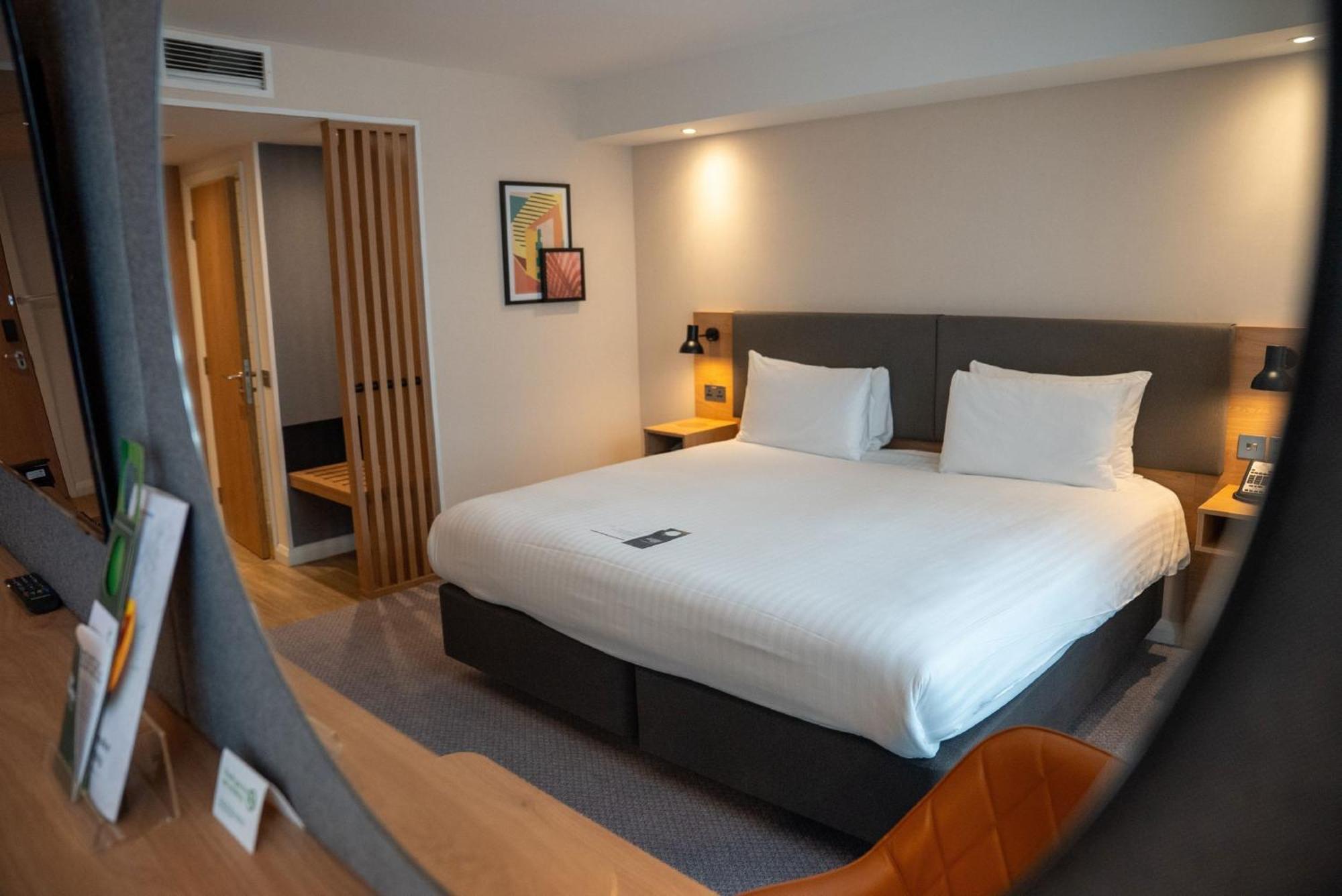 Quarto Premium com Cama King-size