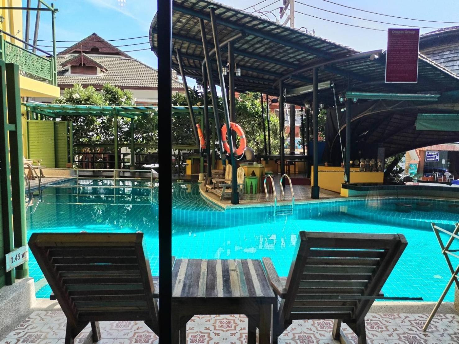 Deluxe Double Room Pool Access