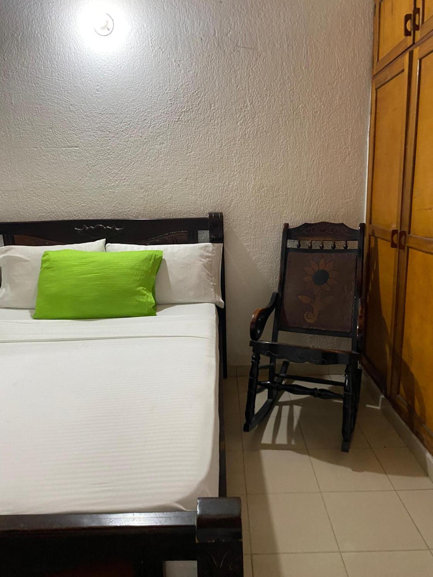 Quarto Duplo Standard com Ventoinha