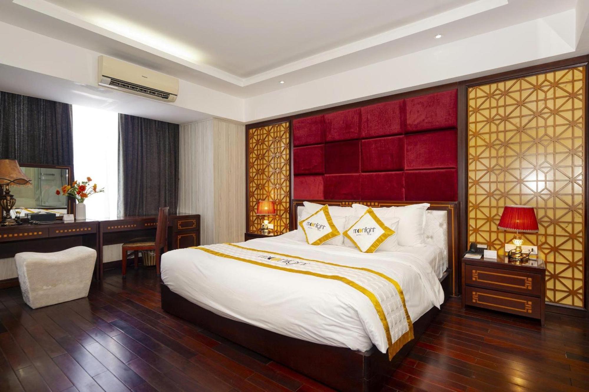 Signature Suite