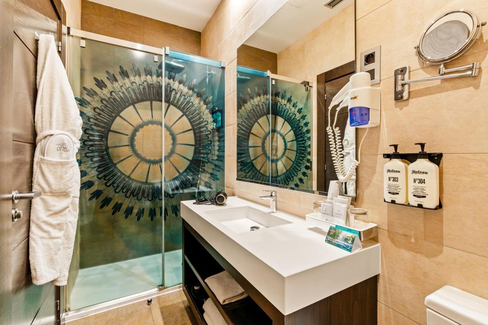 Quarto Premium