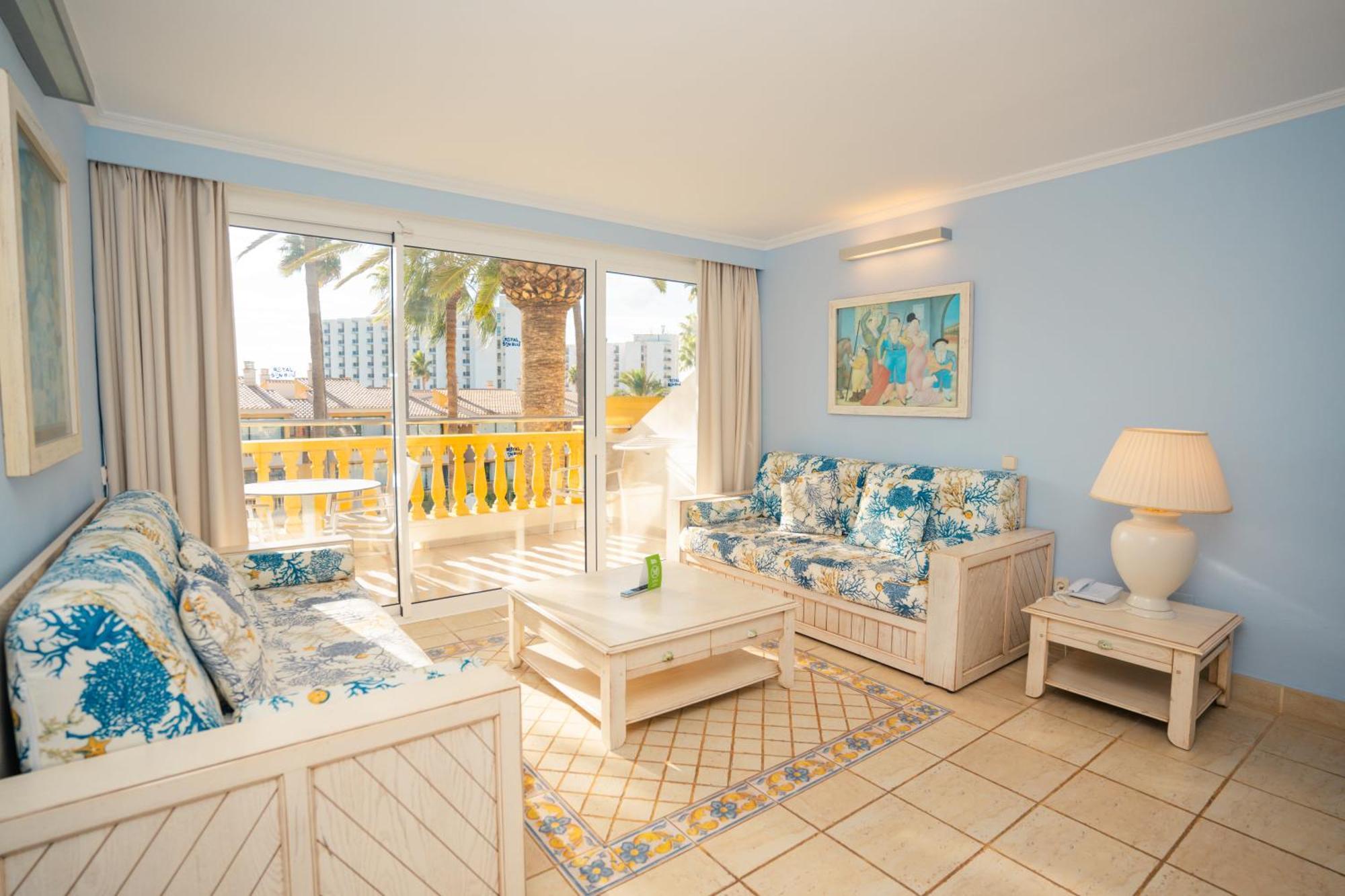 Superior Two-Bedroom Apartment,1742807313:JPEG