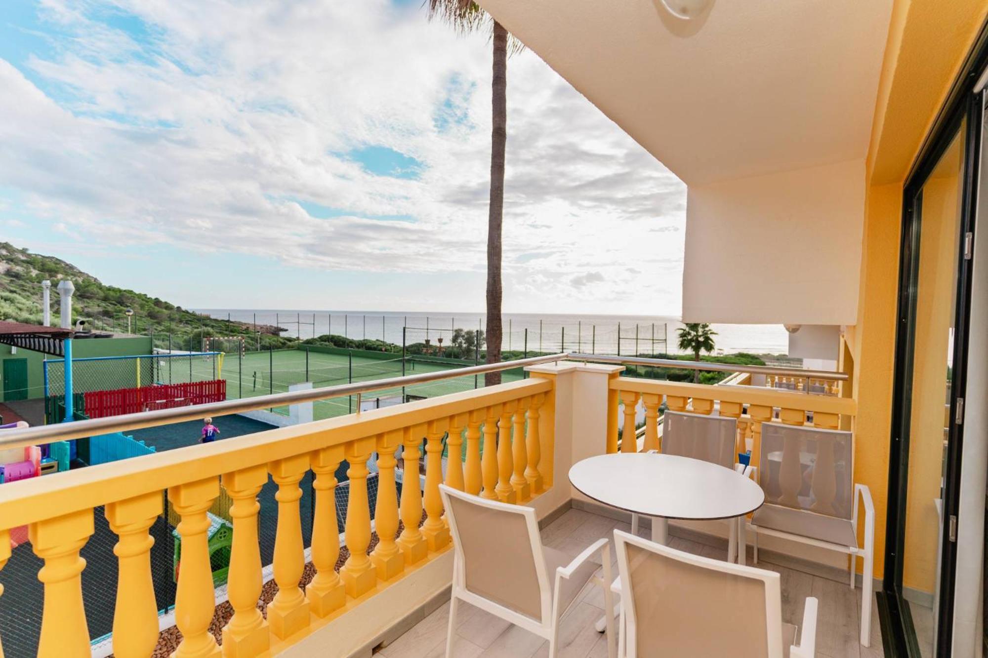 Two-Bedroom Apartment Partial Sea View