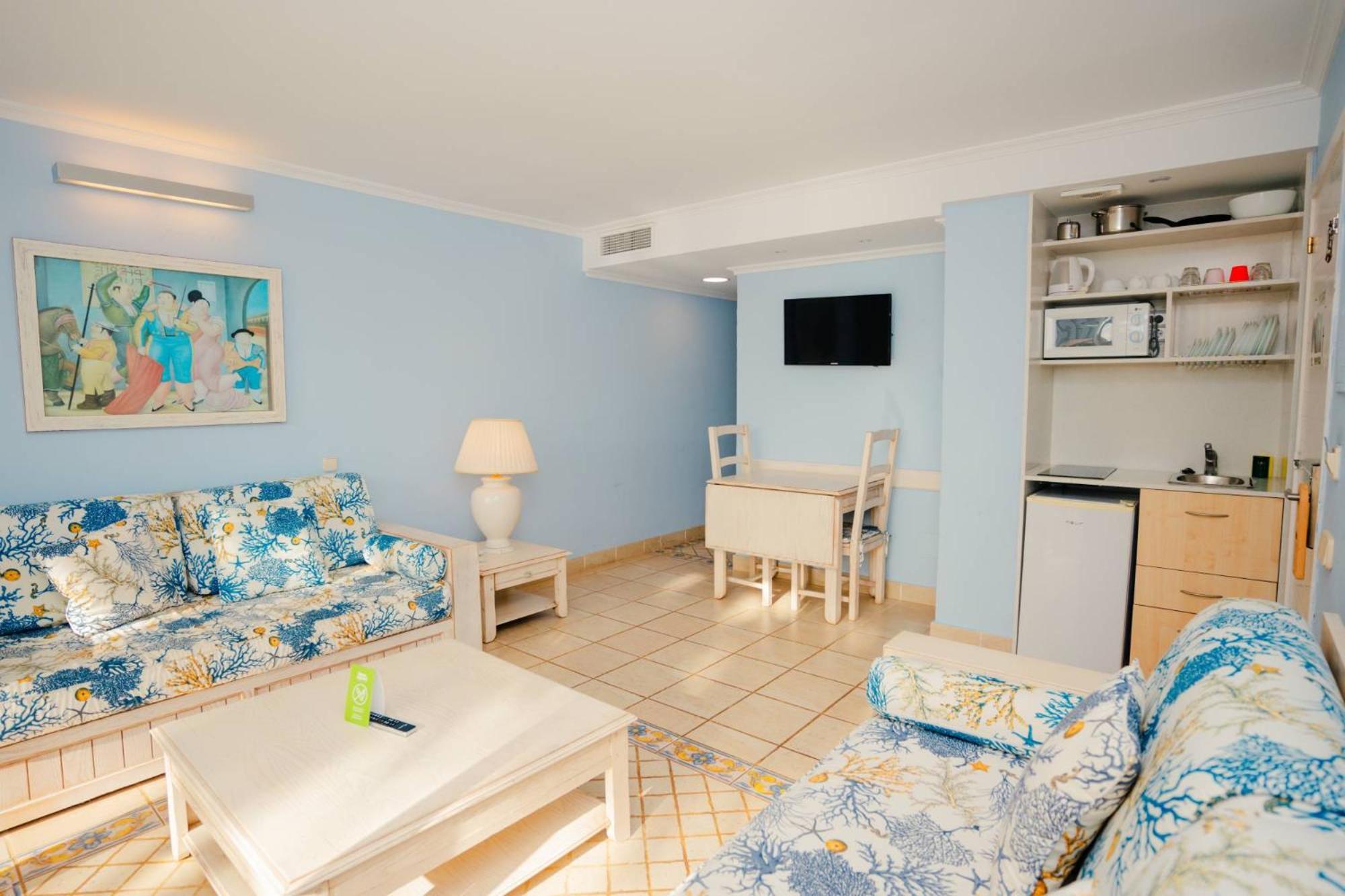 Superior Two-Bedroom Apartment