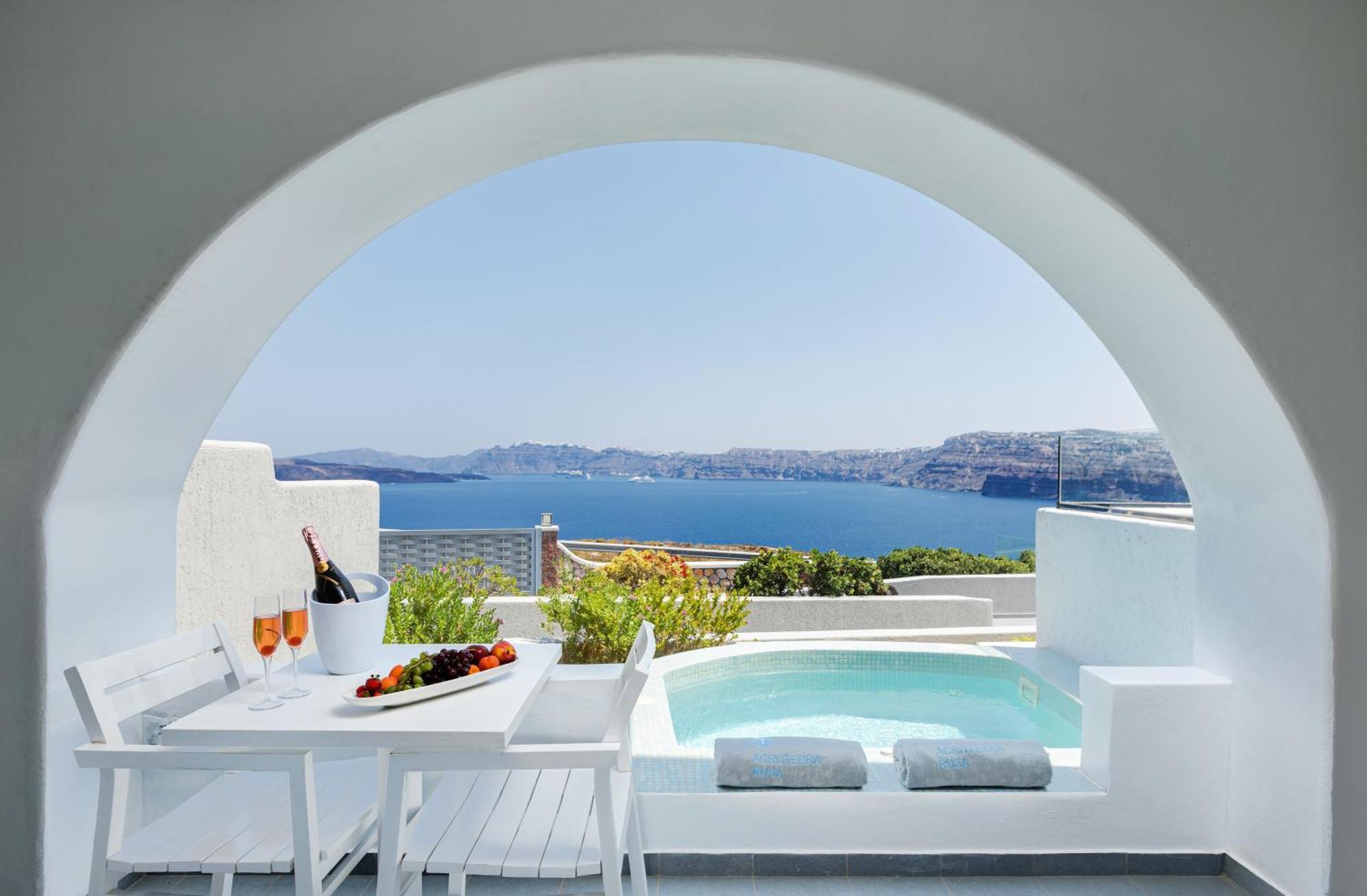 Deluxe Suite Caldera View Hot Tub