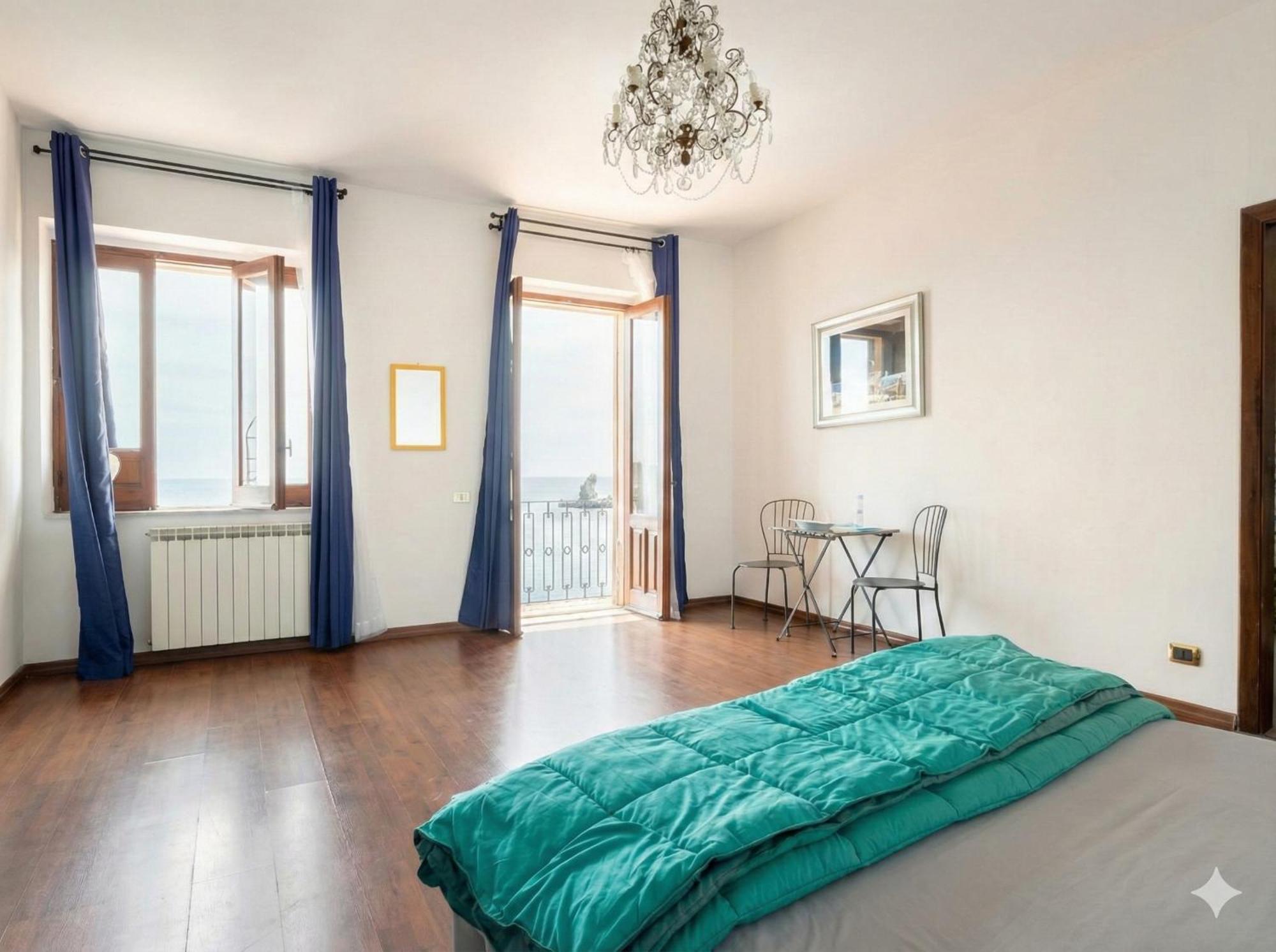 Deluxe Double Room Balcony Sea View