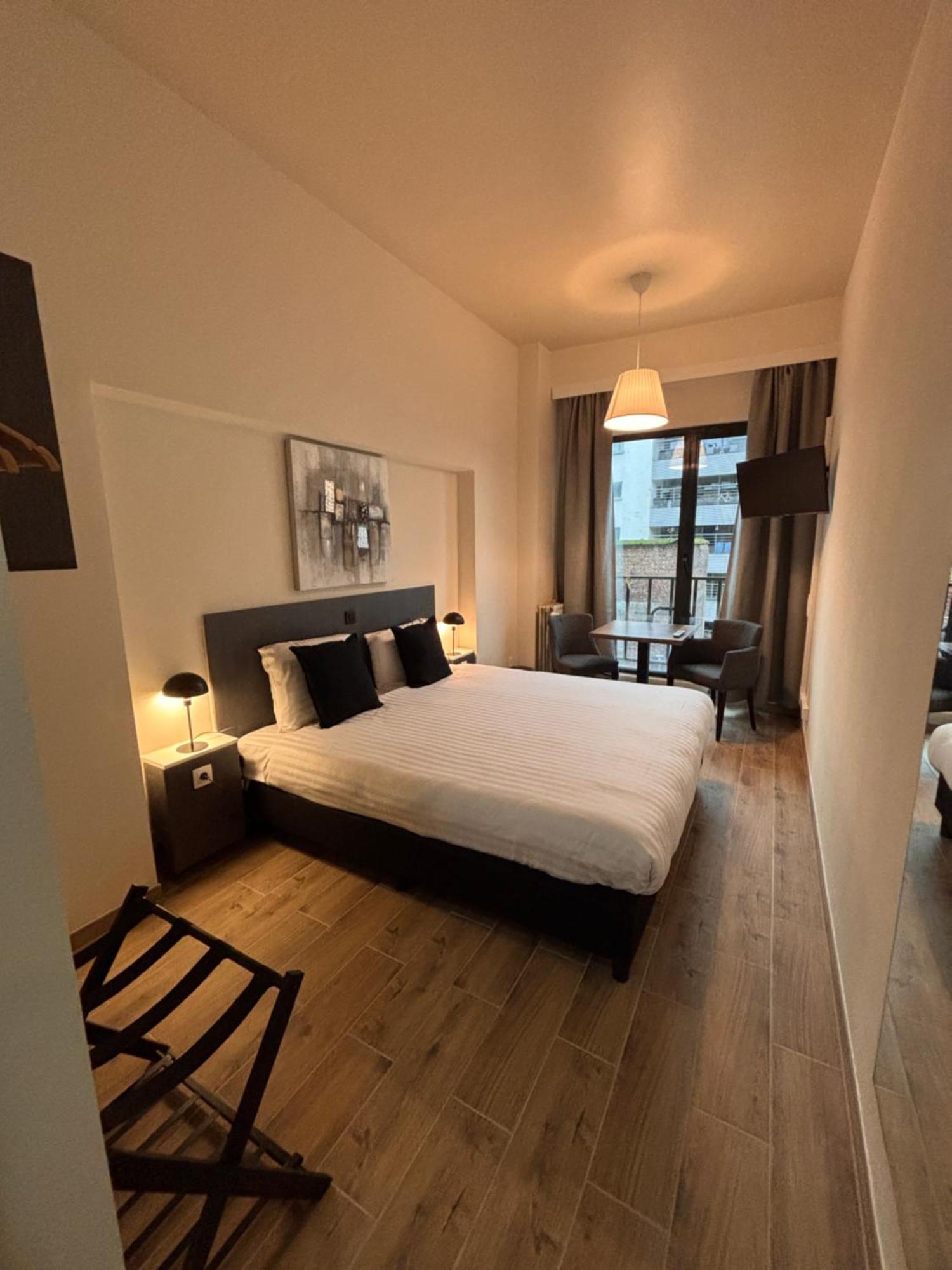 Basic Double Room