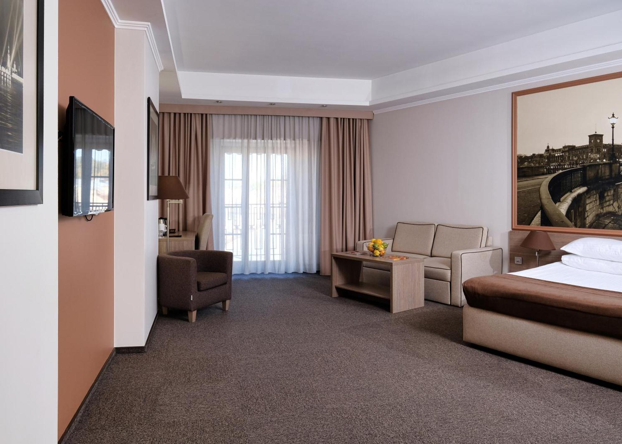 Junior Suite