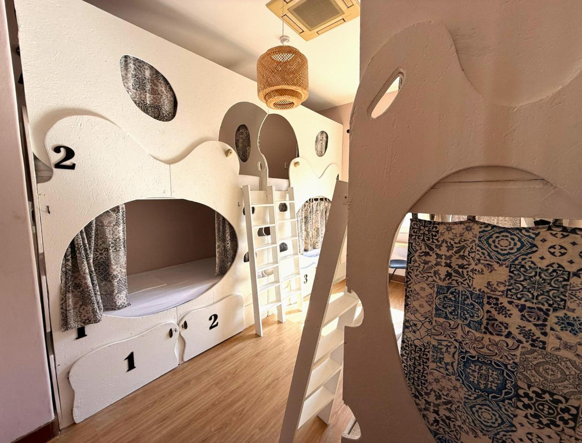 Bed 6-Bed Mixed Dormitory Room