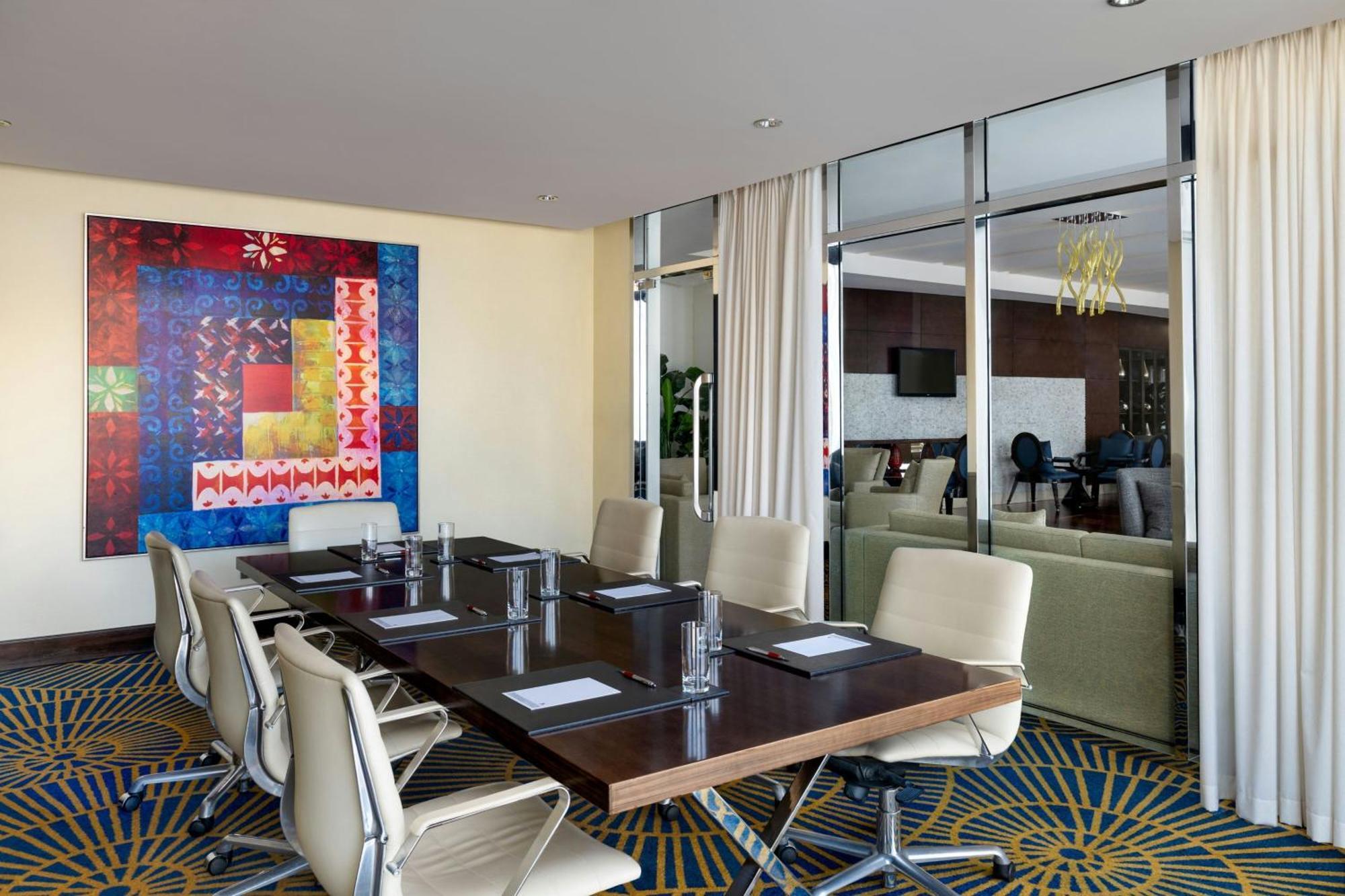Executive King Room – Lounge Access