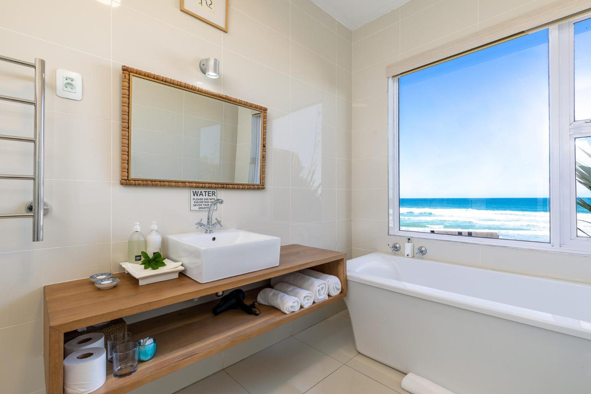 Double Room Shell