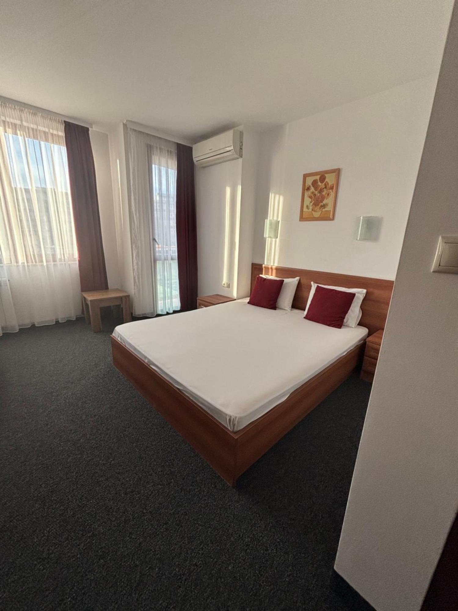Double Room Terrace,1742893529:JPEG