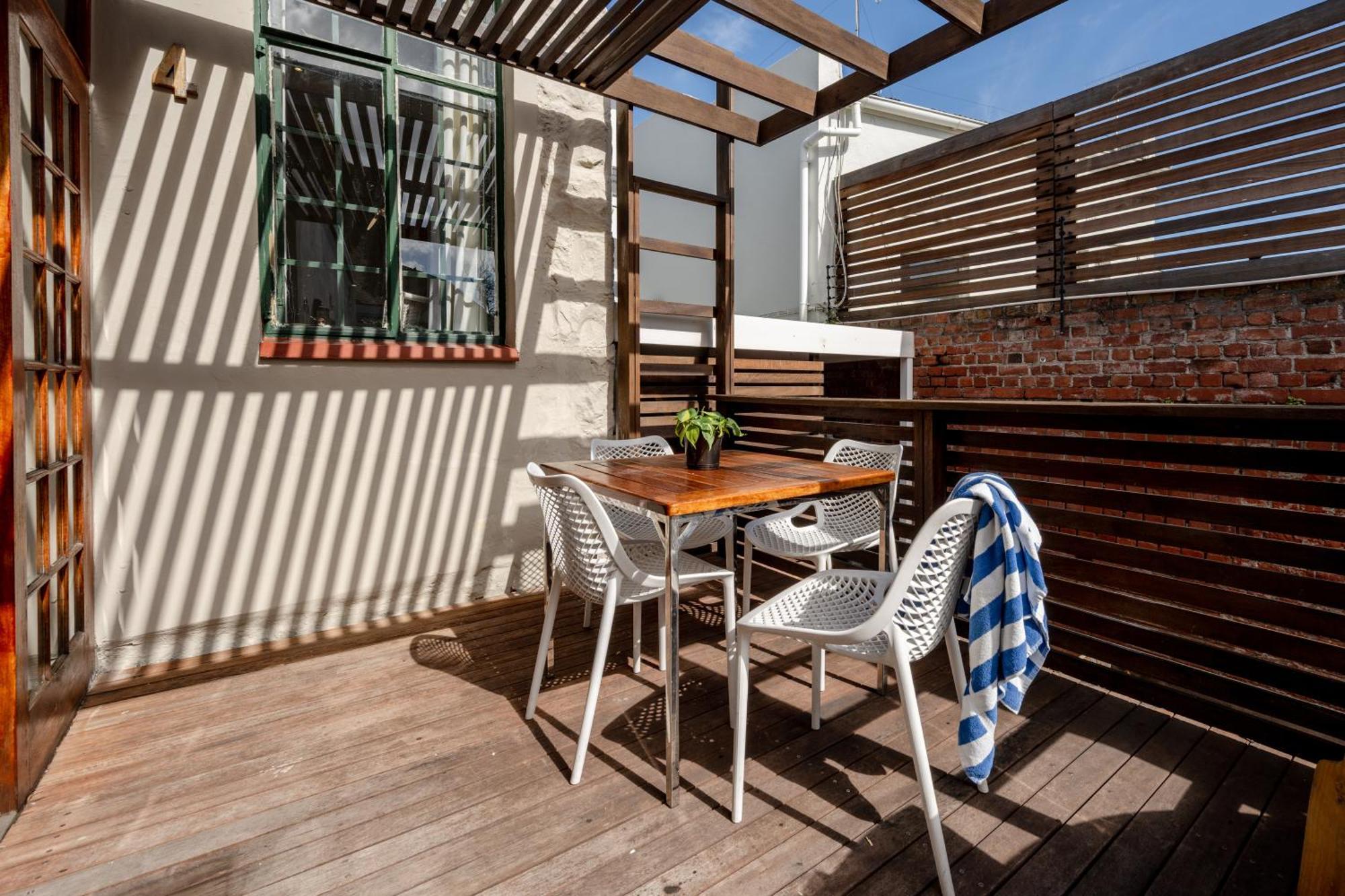 Wood-Fired Hot Tub Two Bedroom Cottage