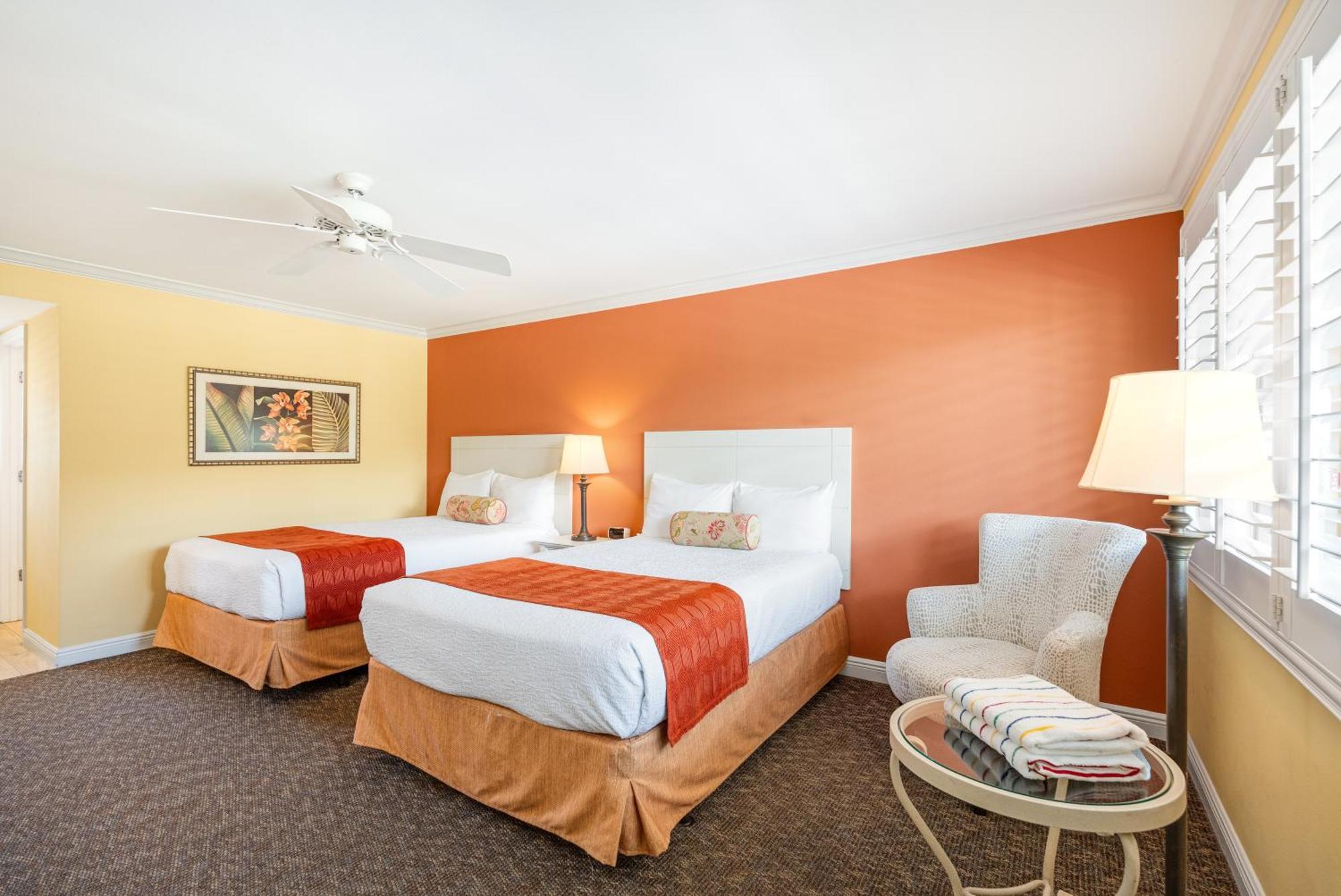Standard Double Room Two Double Beds