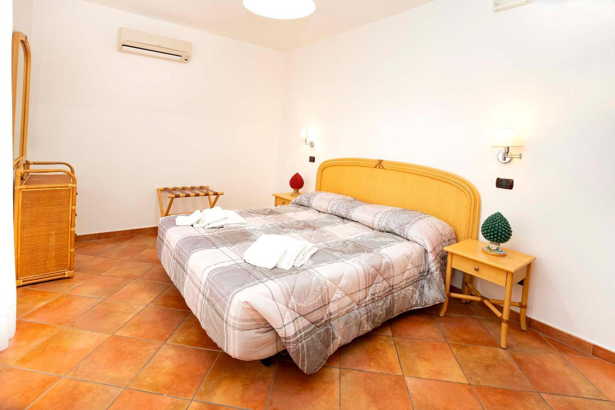One-Bedroom Standard Apartment
