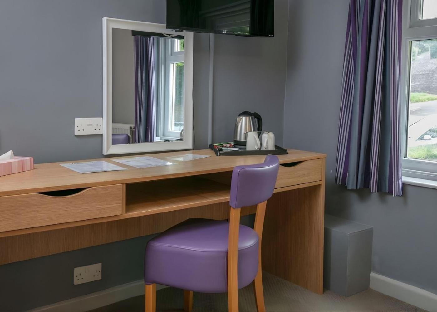 Standard Twin Room,1765908229:JPEG