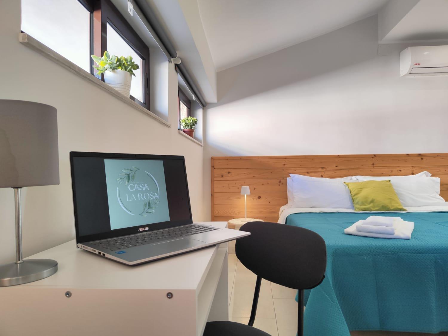Großes Doppel-/Zweibettzimmer