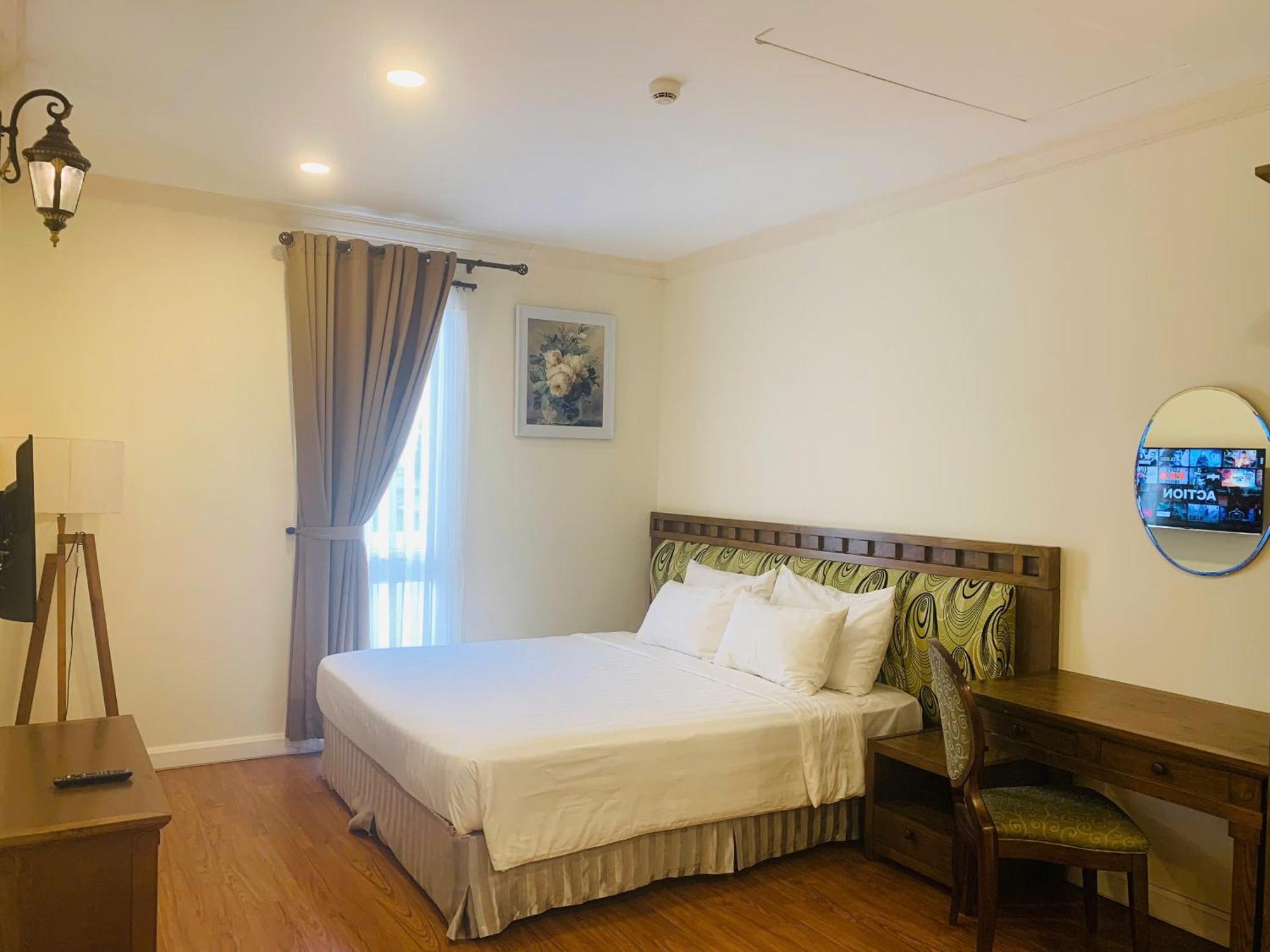 Deluxe Family Room