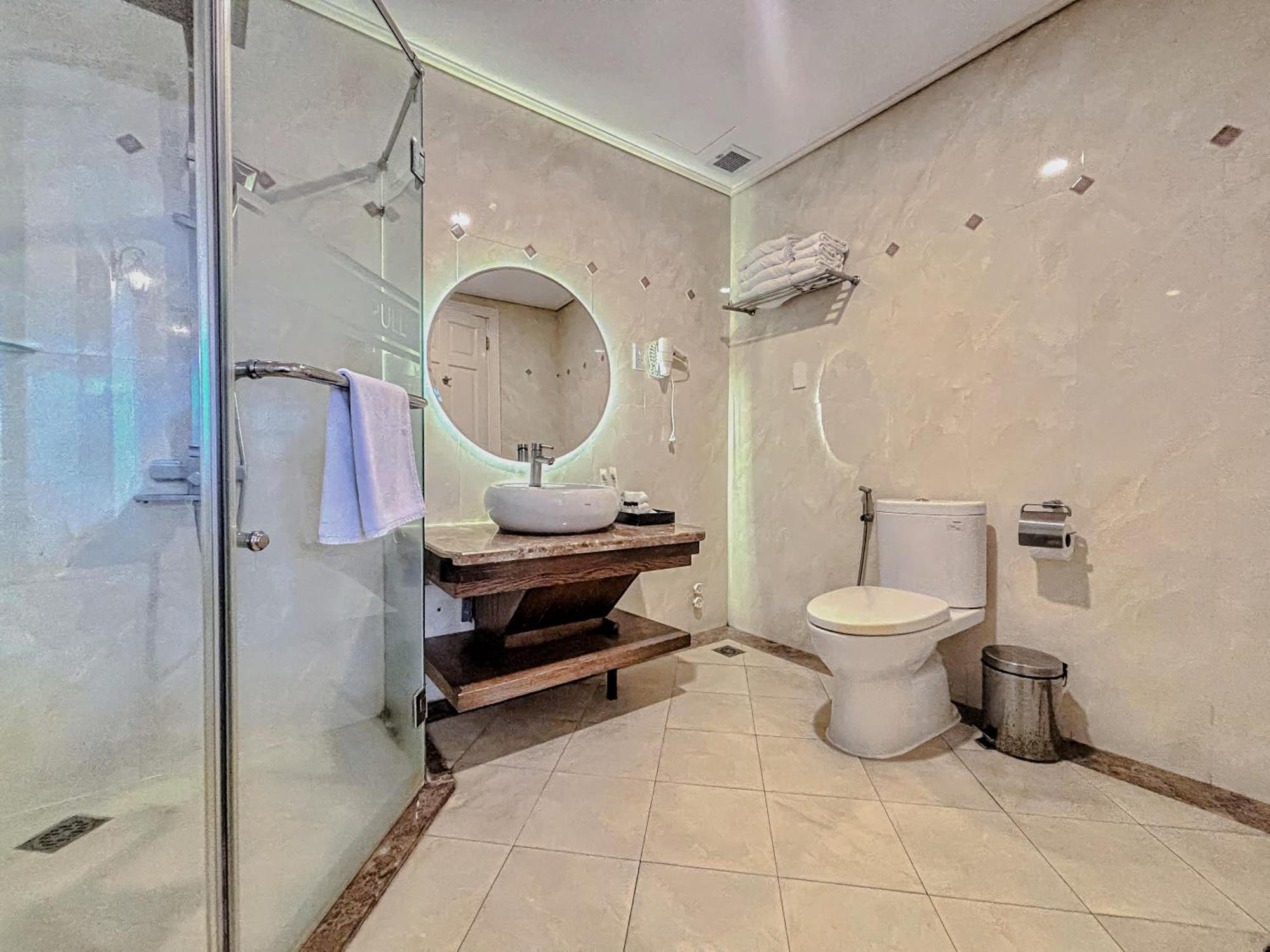 Deluxe Family Room