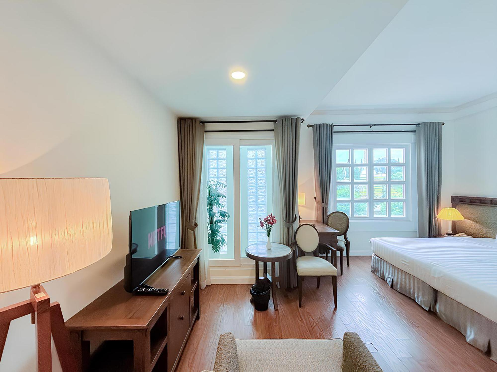 Superior Triple Room