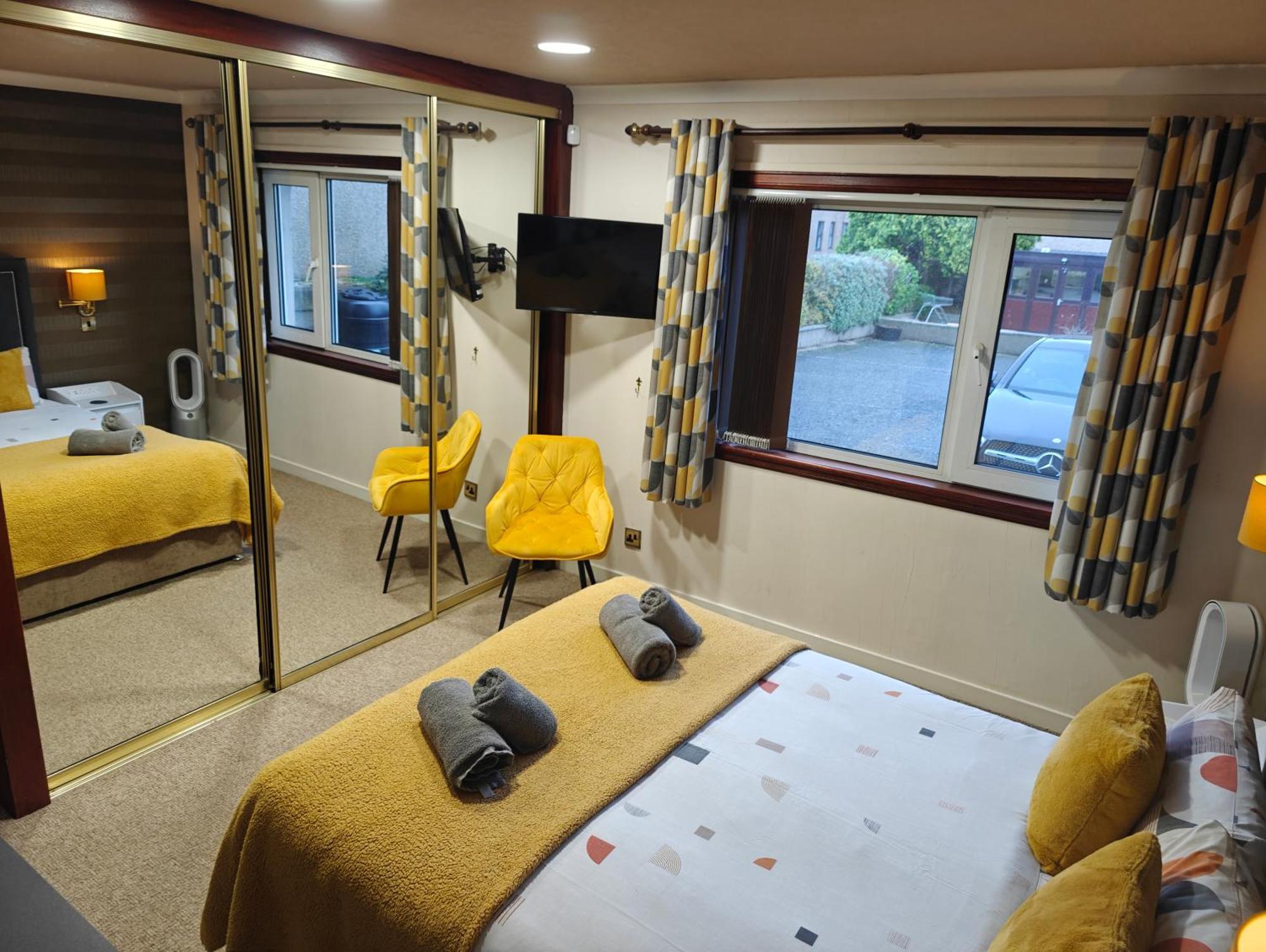 Standard King Room