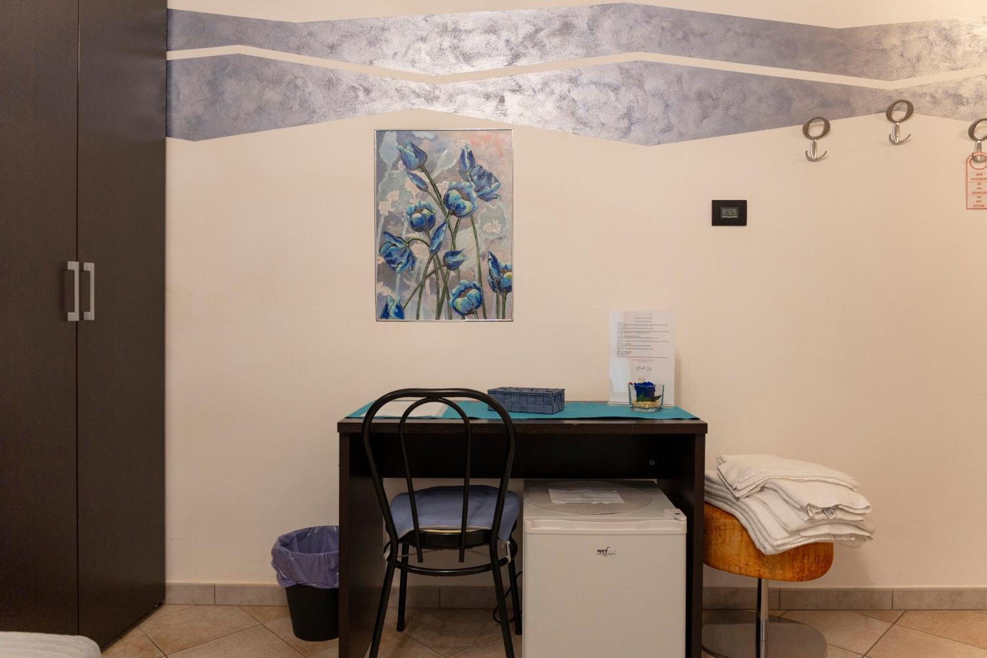 Large Double Room