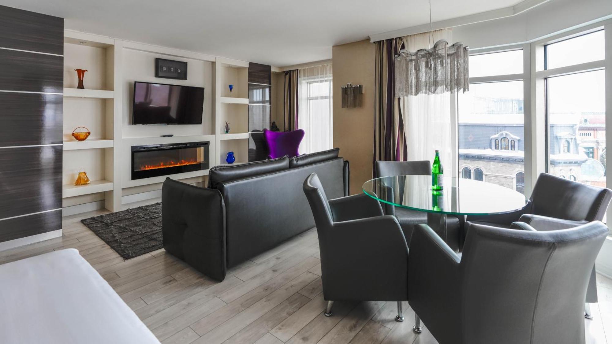 Monolocale Luxury con 1 Letto King-Size, 1 Divano-Letto e Vista Città Panoramica