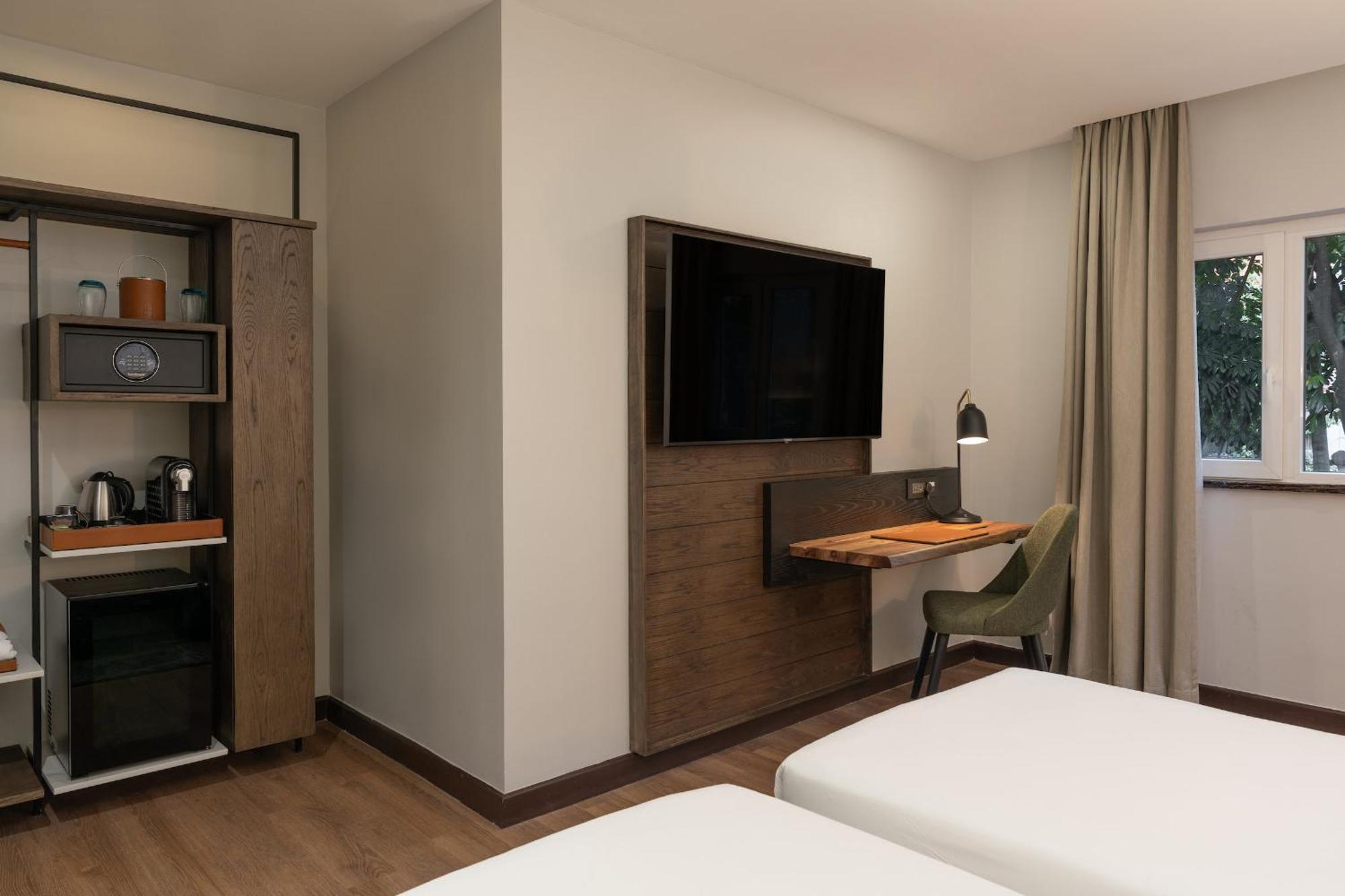 Premium Twin Room