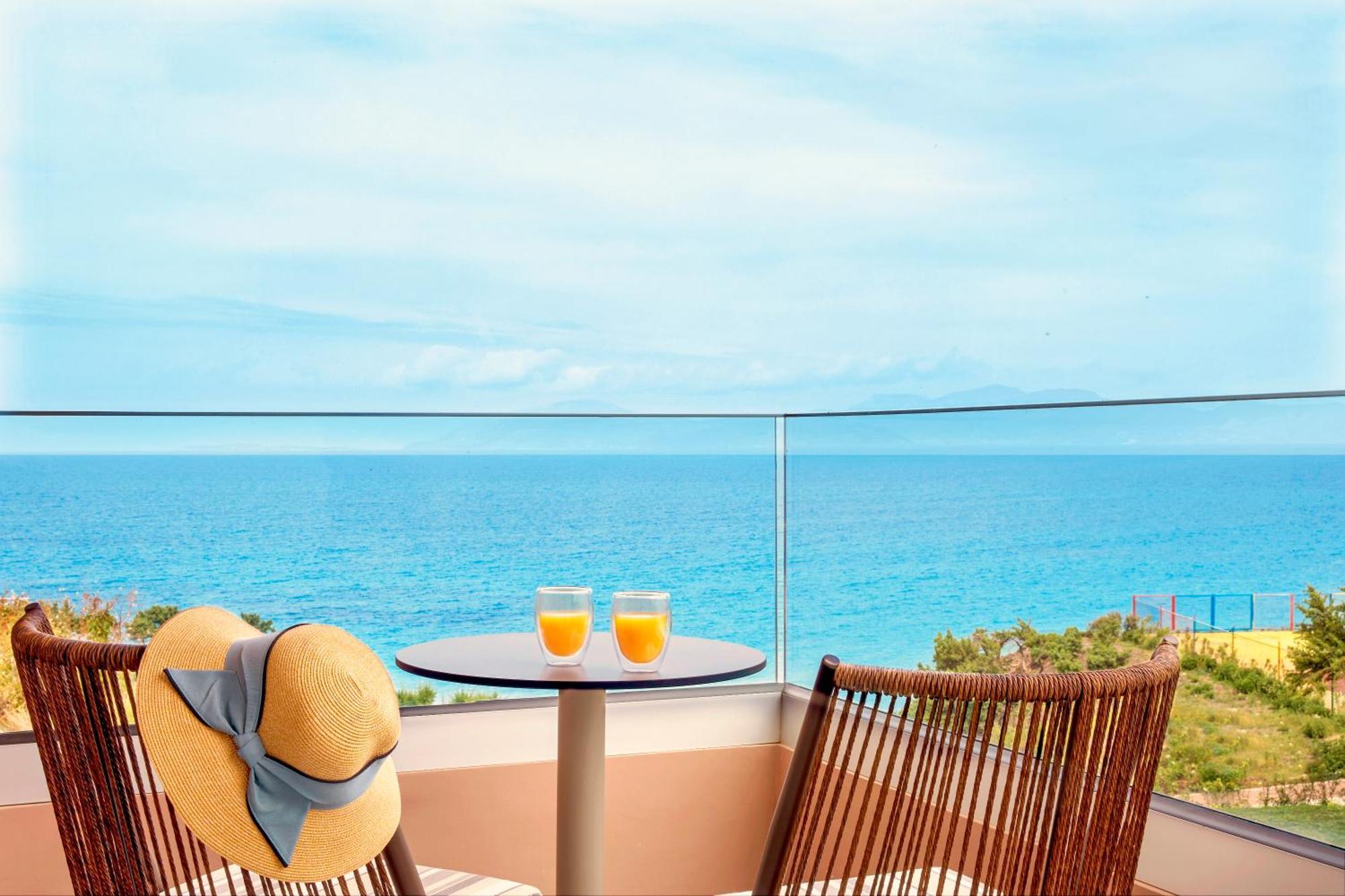 Deluxe Room Side Sea View