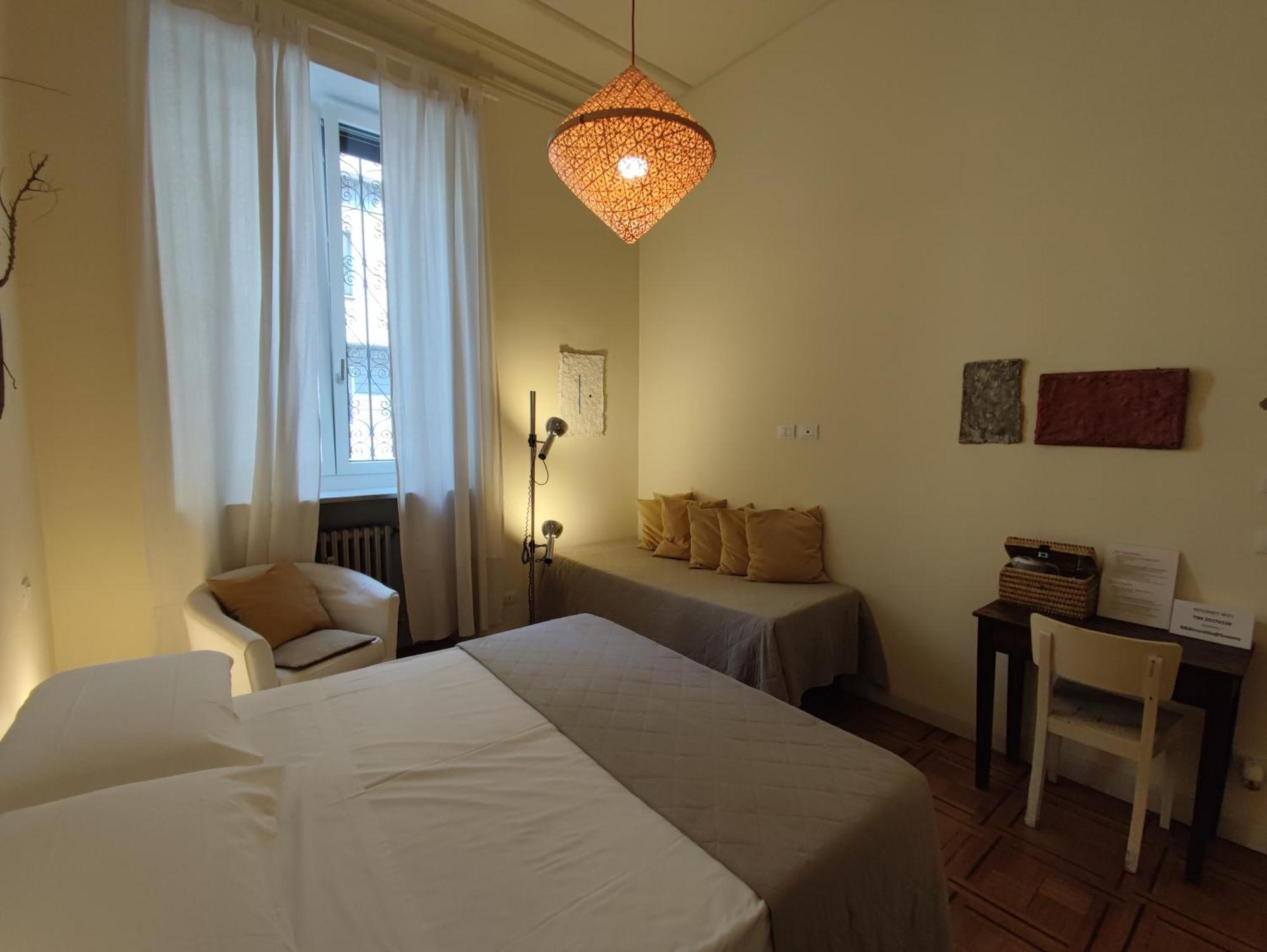 Double Room Private Bathroom
