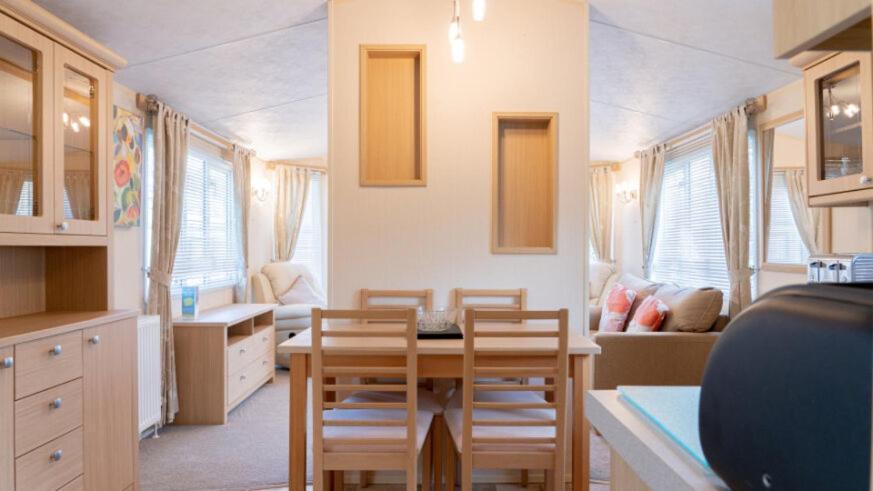 Superior Plus 2 Bedroom Caravan No Dogs Allowed
