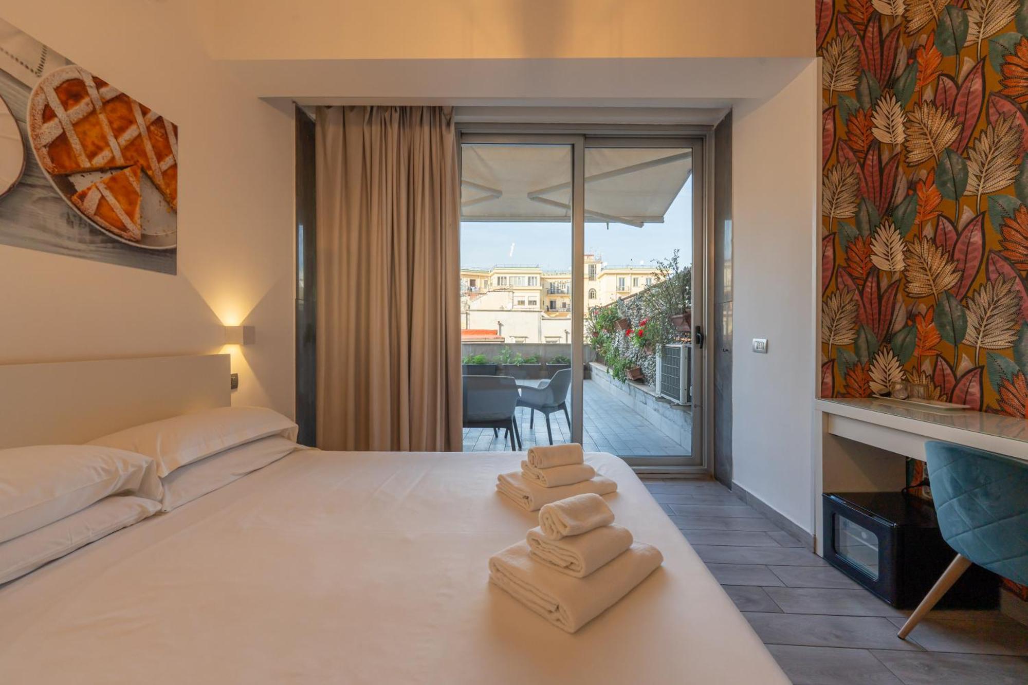 Superior Double Room Terrace City View