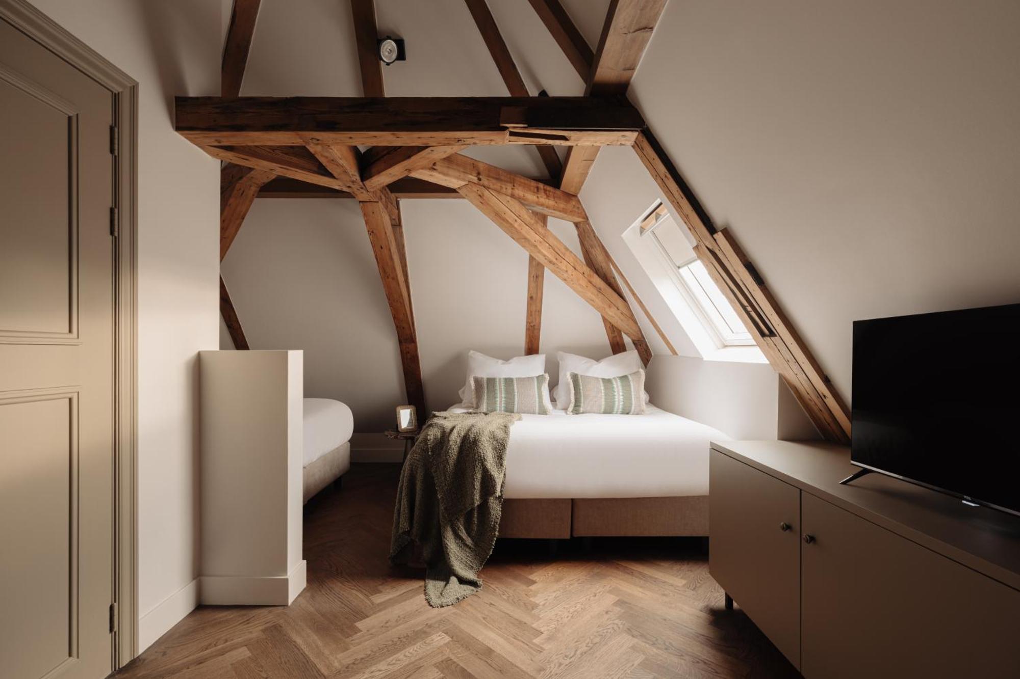 Cosy Quadruple Room