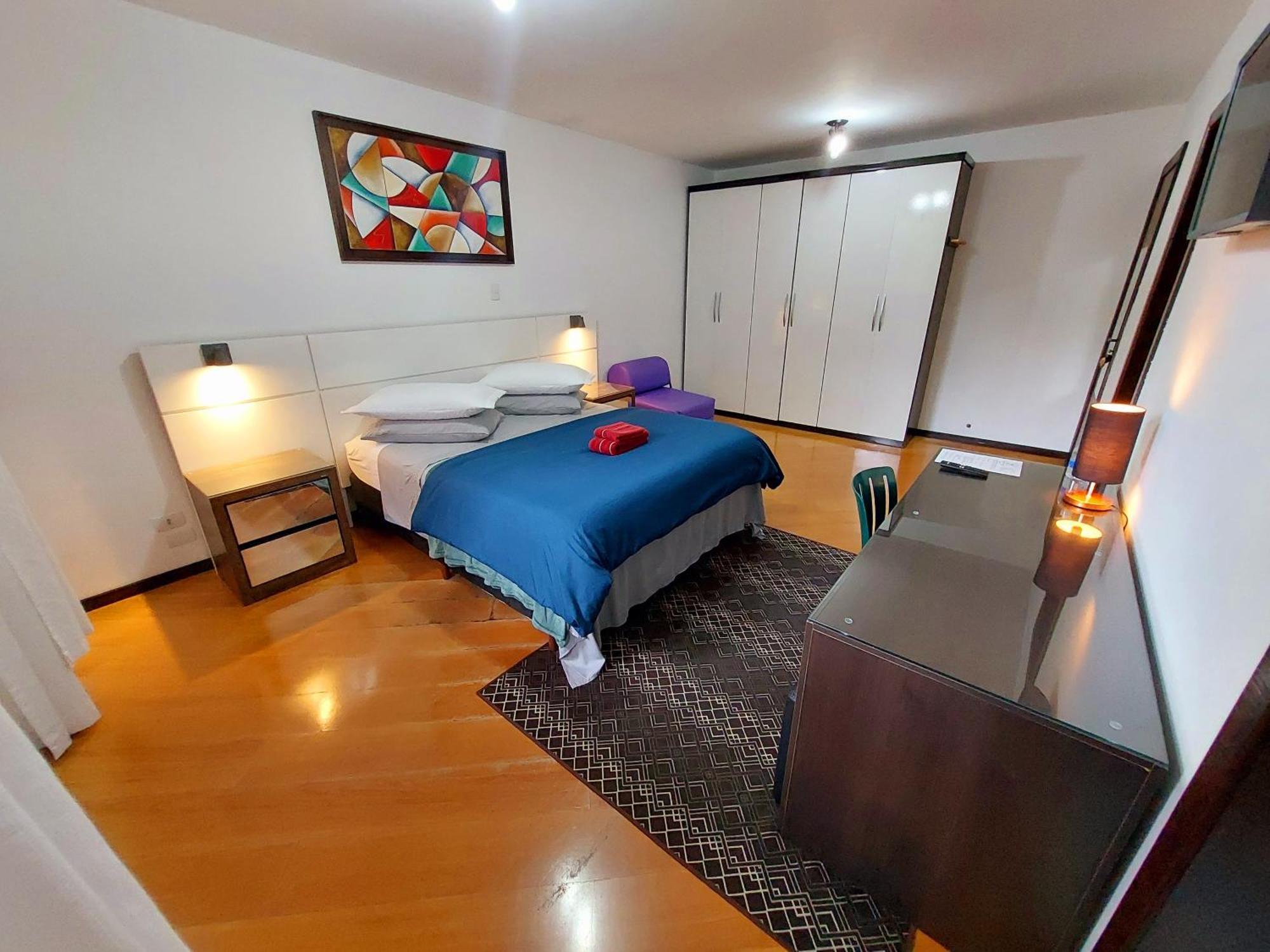 Queen Suite