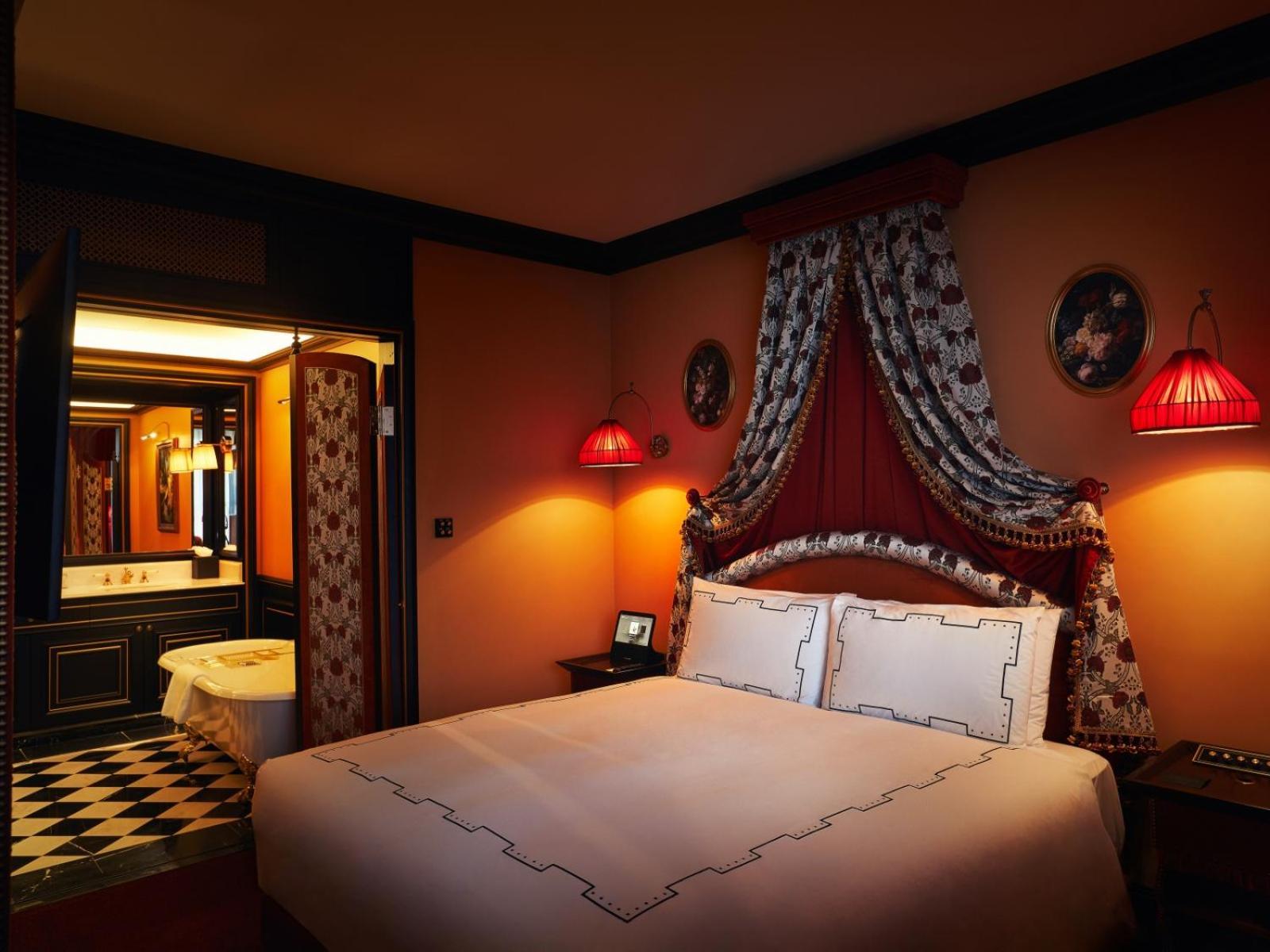 Amour King Room City View,1743155876:JPEG
