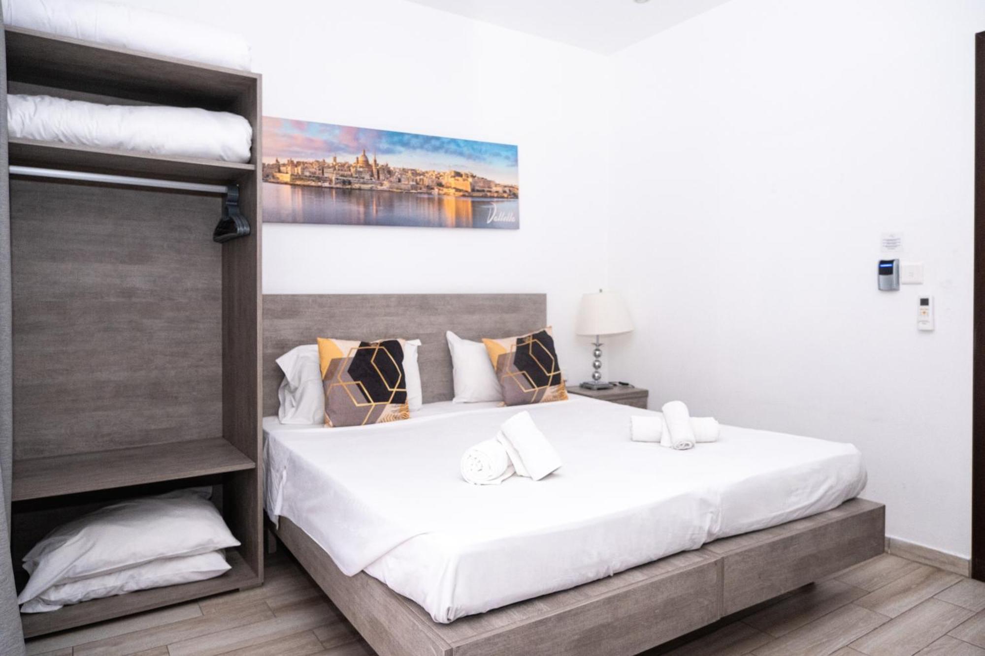 Superior Double or Twin Room Terrace