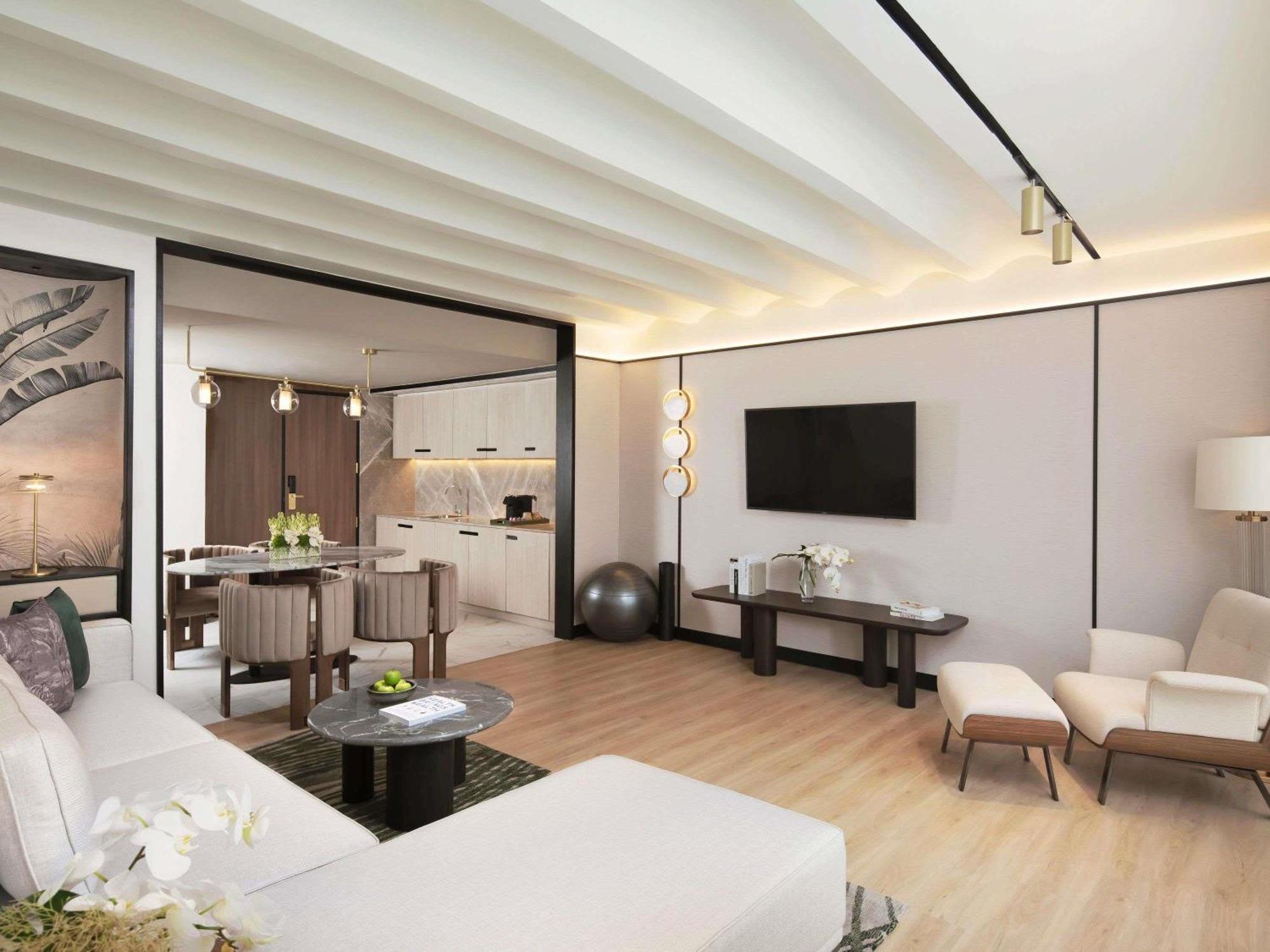 Two-Bedroom Family Suite Club Access,1743213109:JPEG