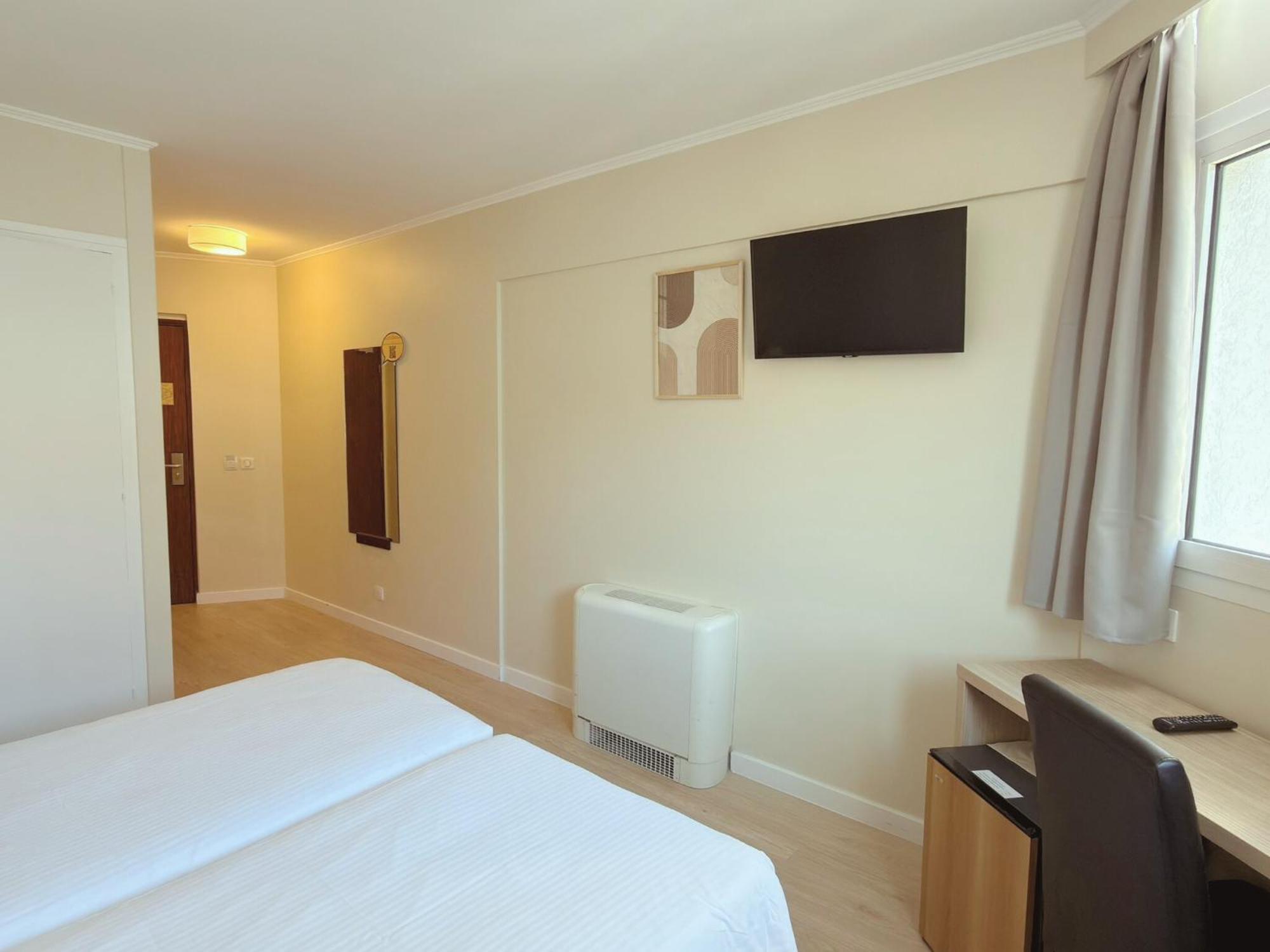 Double or Twin Room,1743304496:JPEG