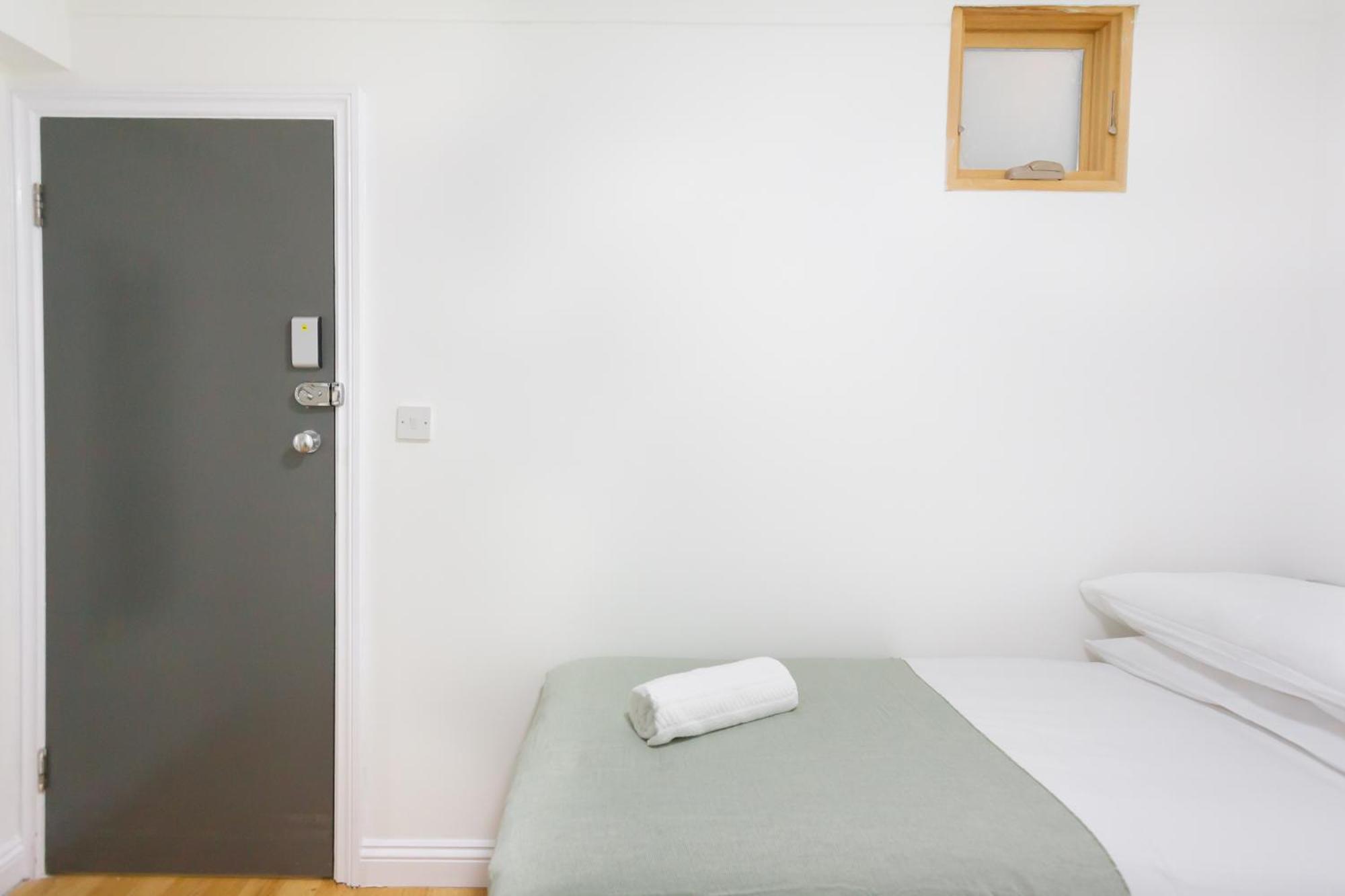 Chambre Double avec Salle de Bains Commune