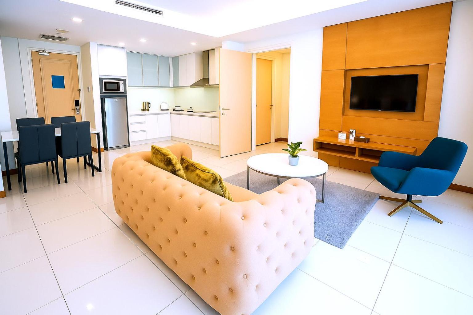 Deluxe One-Bedroom Suite,1743359861:JPEG