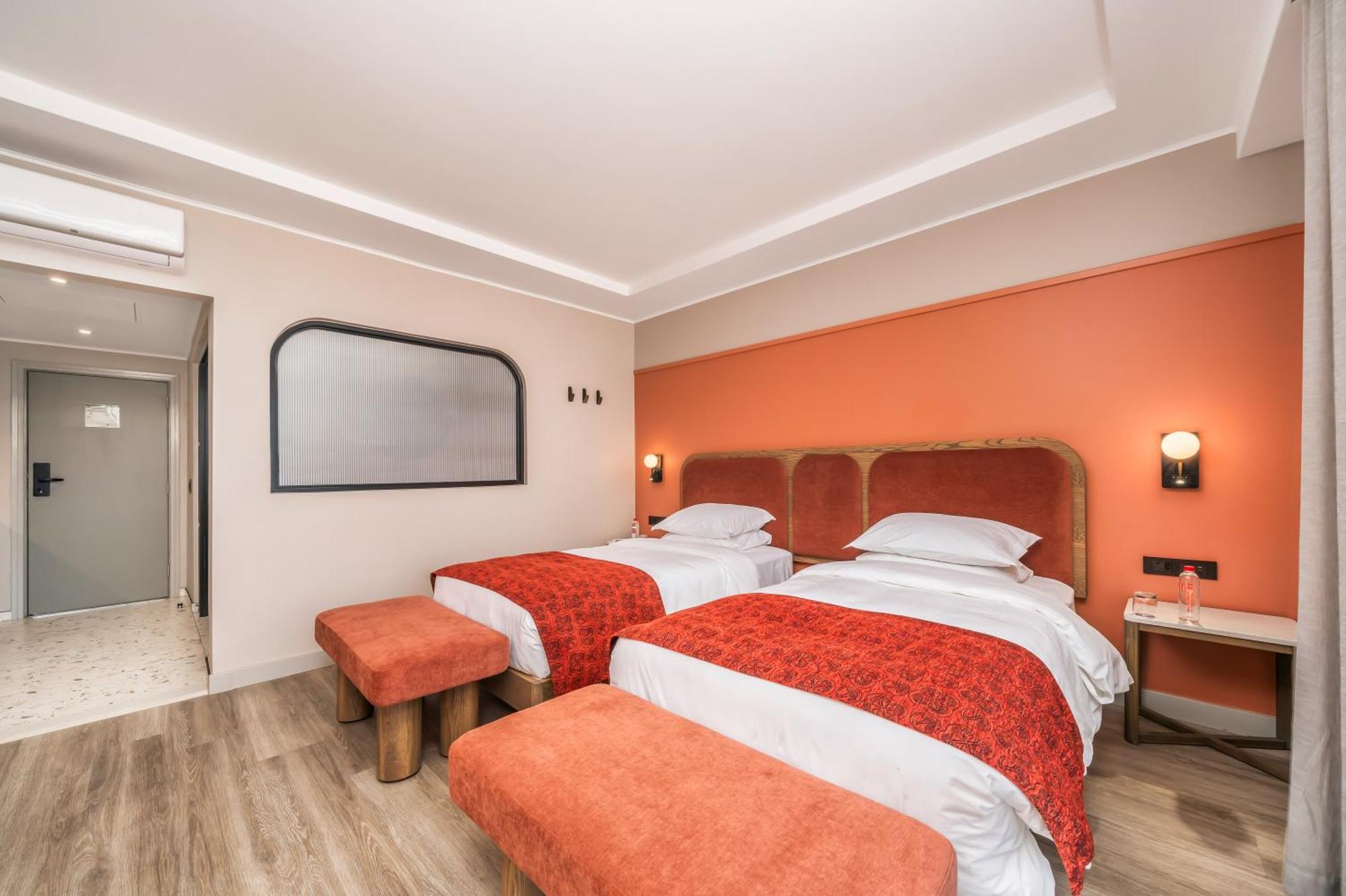 Standard Twin Room Sea View