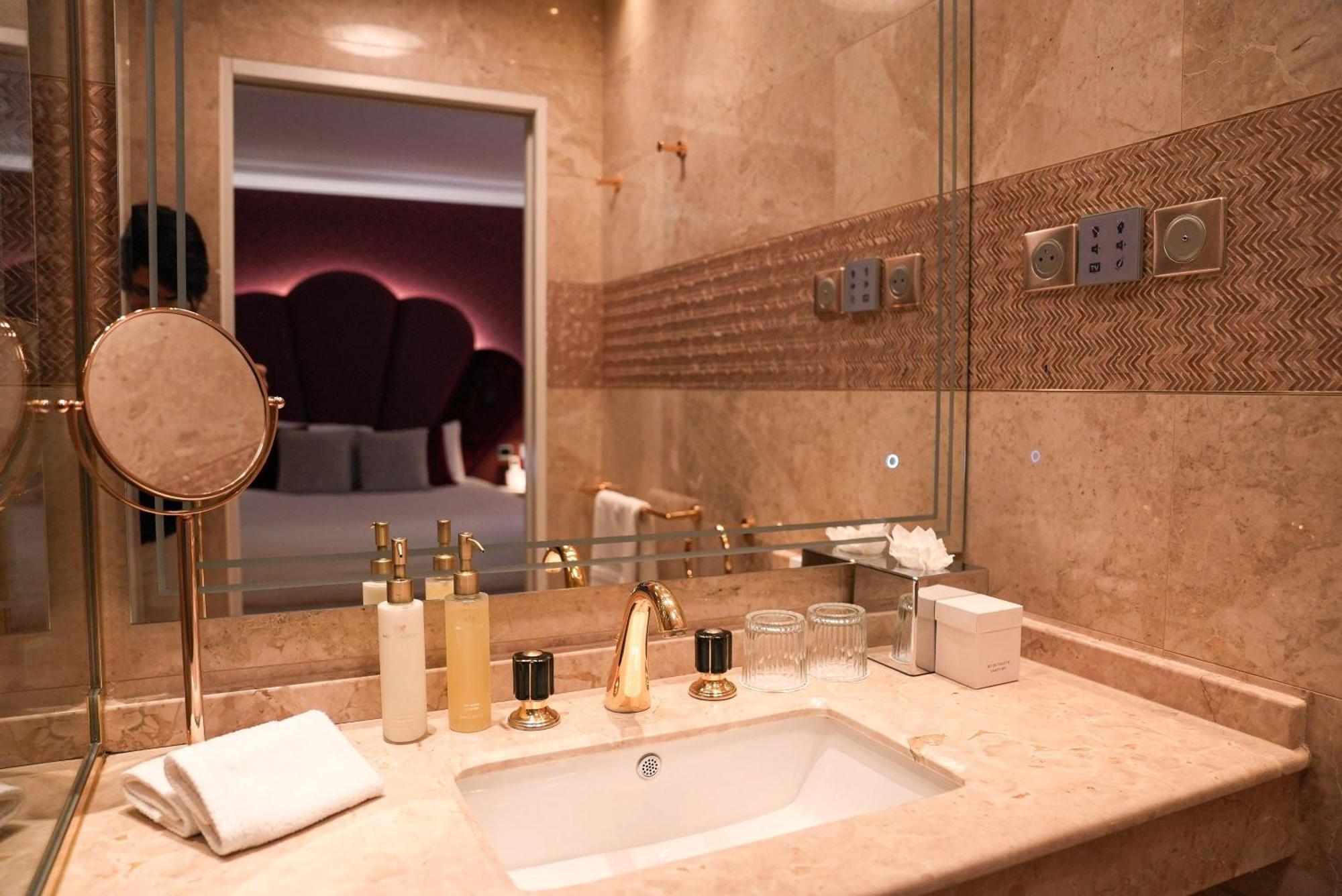 Executive Room – Passion Sensorial Shower