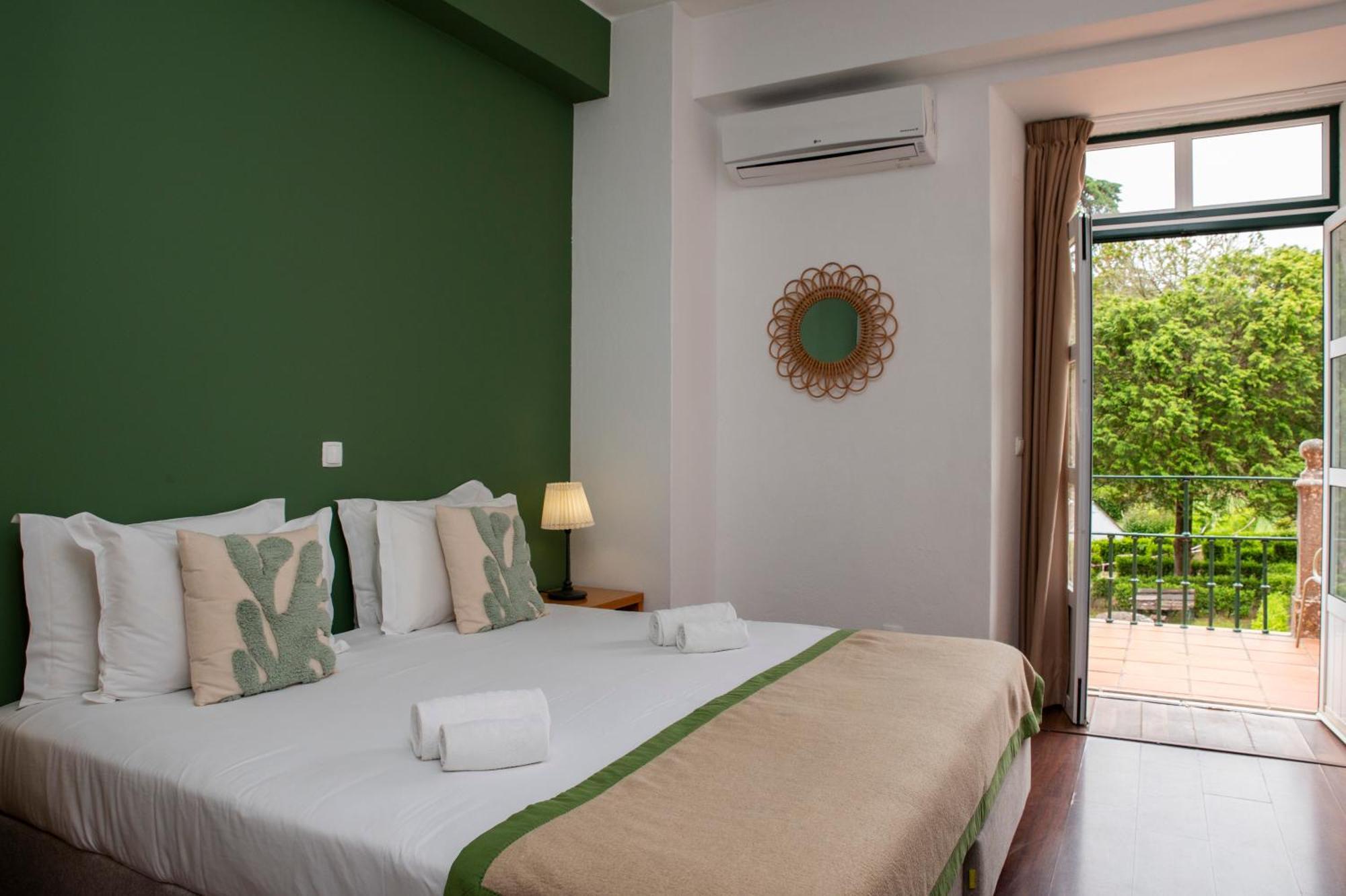 Deluxe Double or Twin Room Balcony