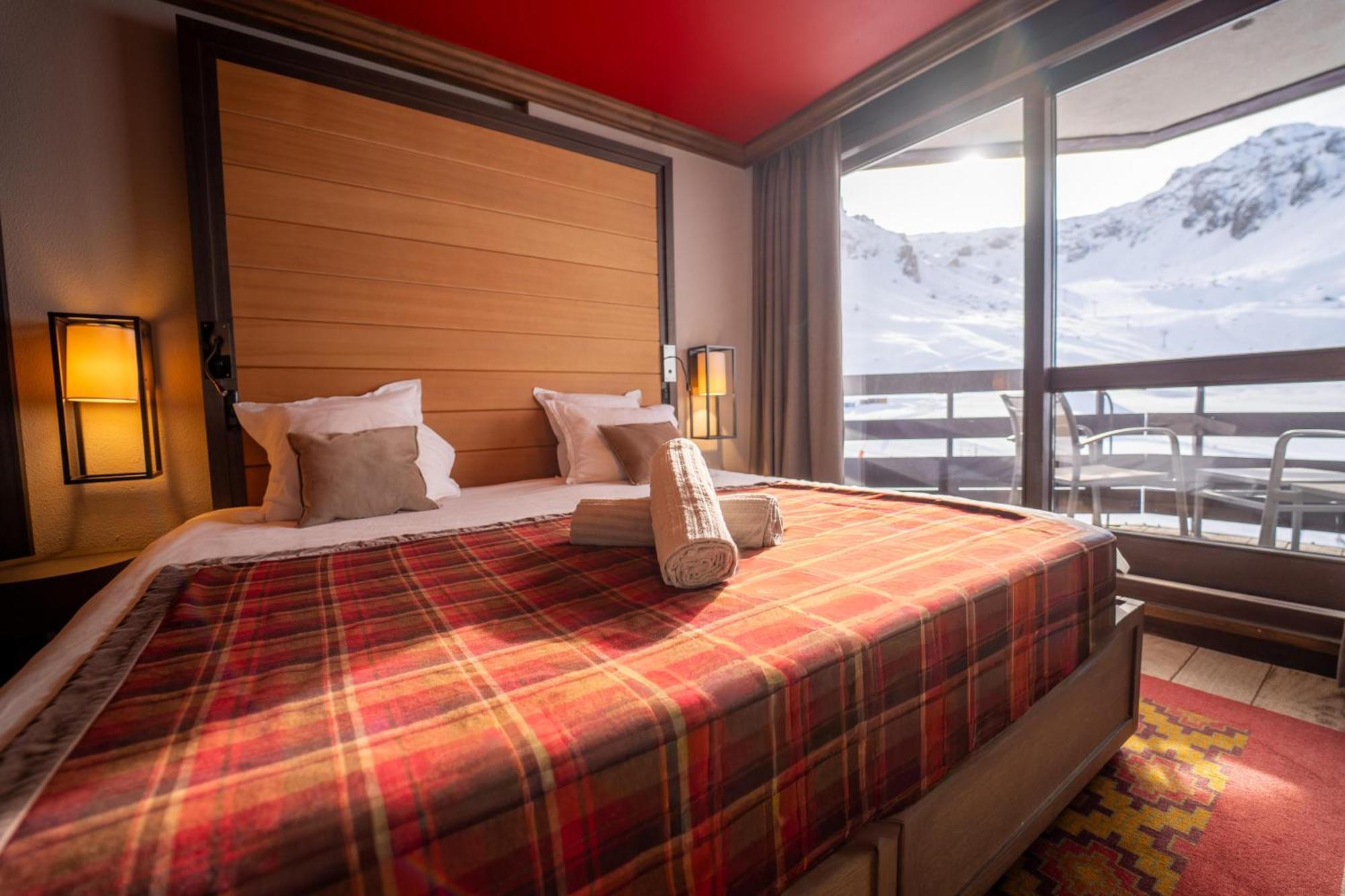 Double Room Mountain View