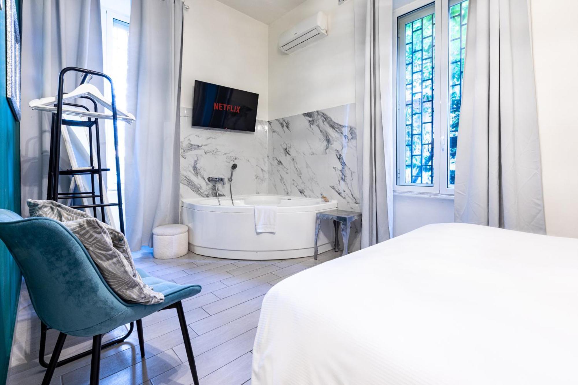 Double Room Spa Bath