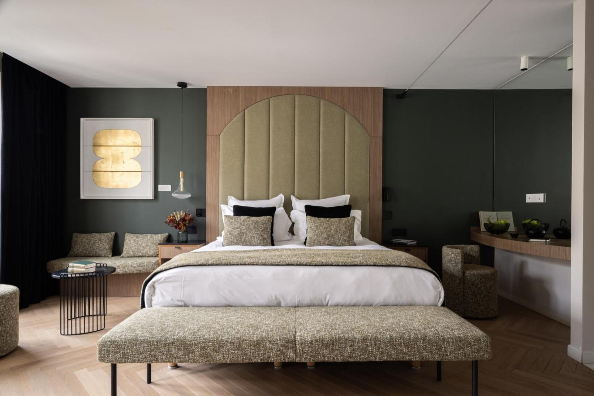 Deluxe Junior Suite
