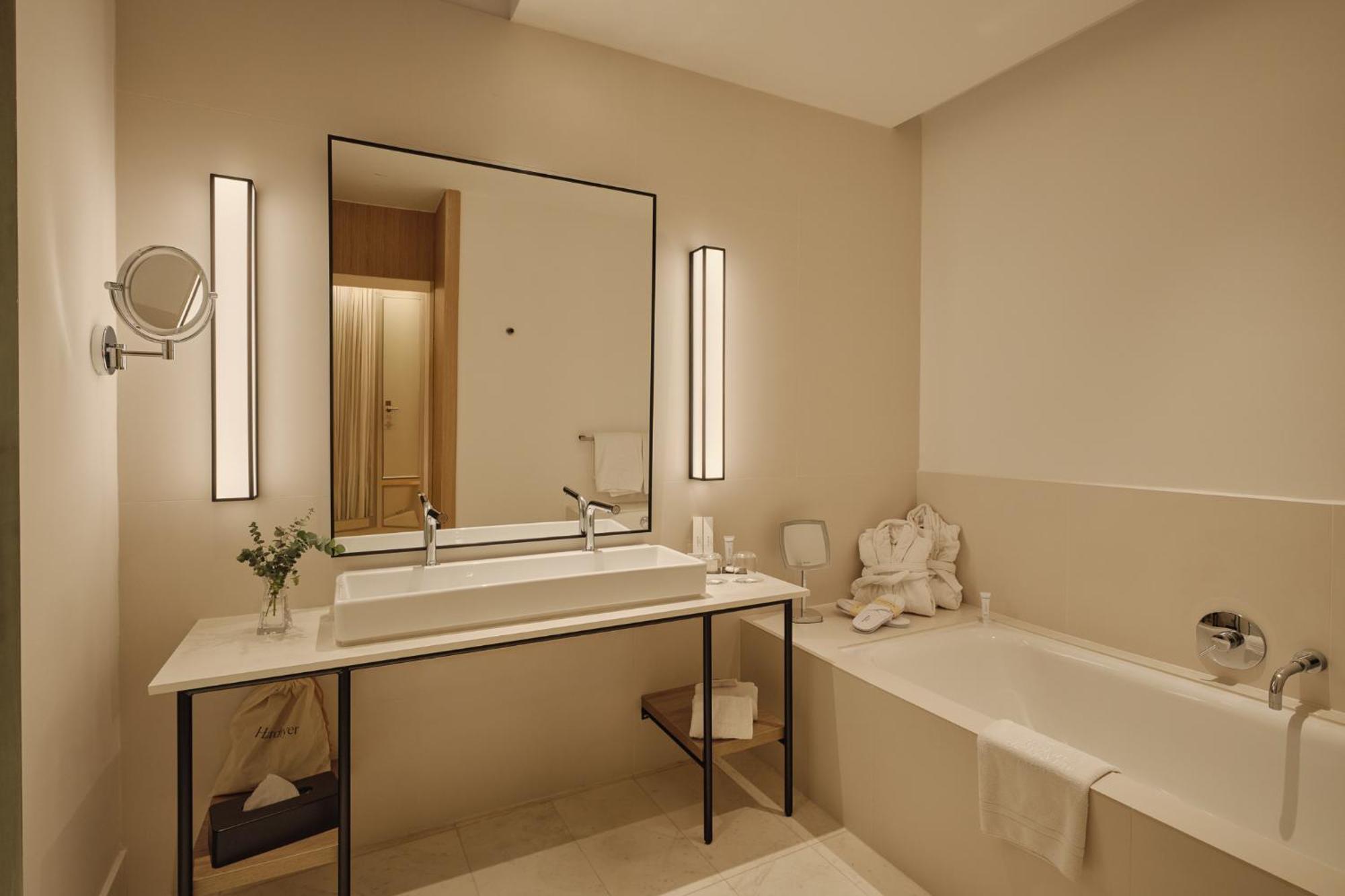 Double or Twin Room Terrace
