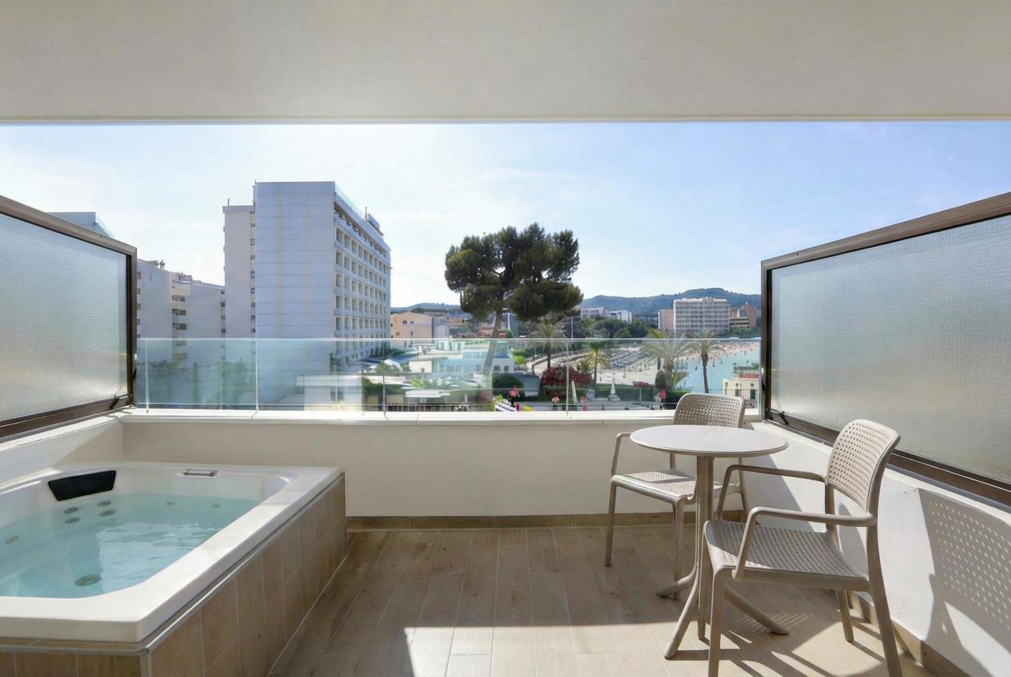 Double Room Terrace Hot Tub