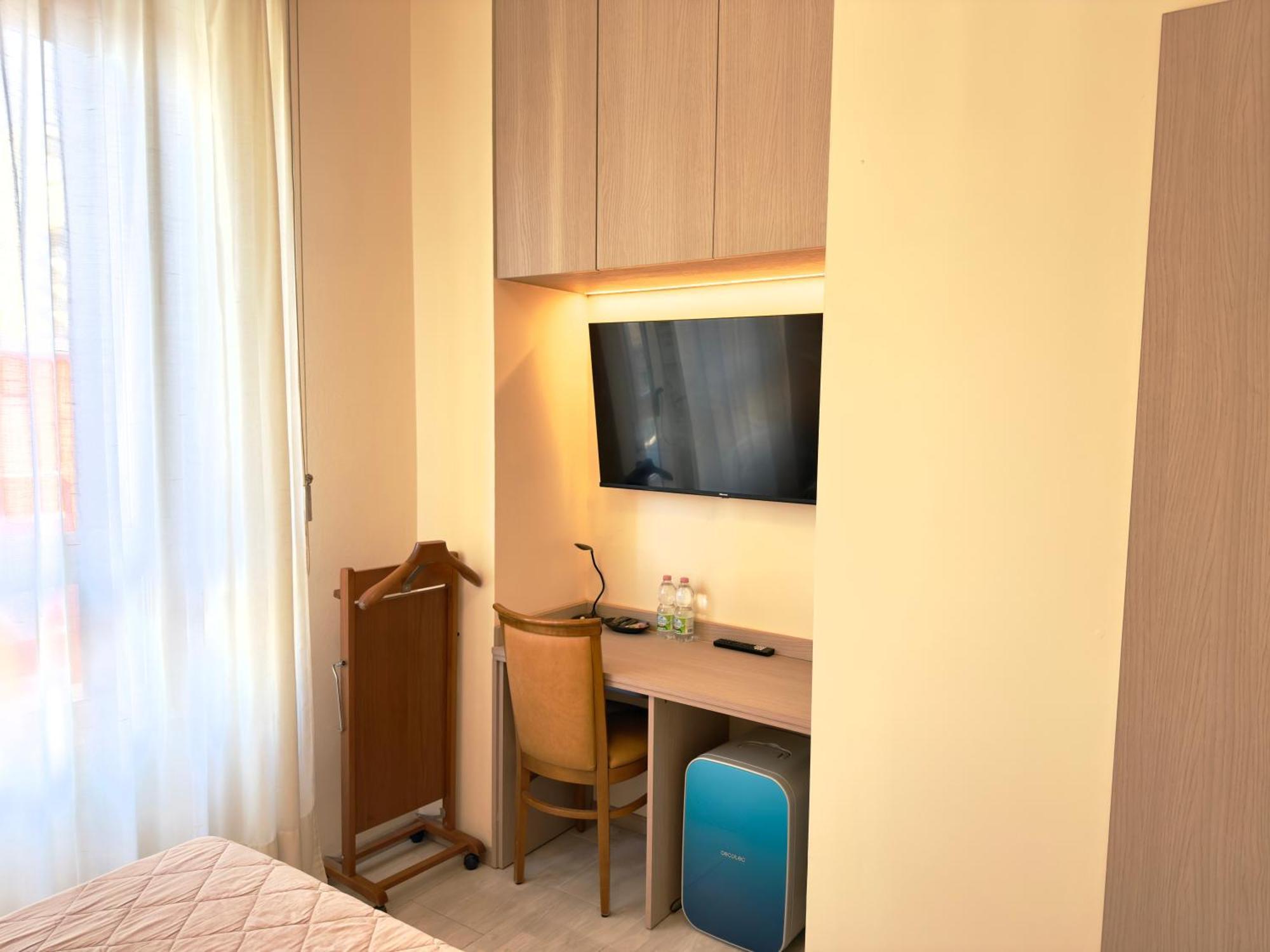 Superior Single Room