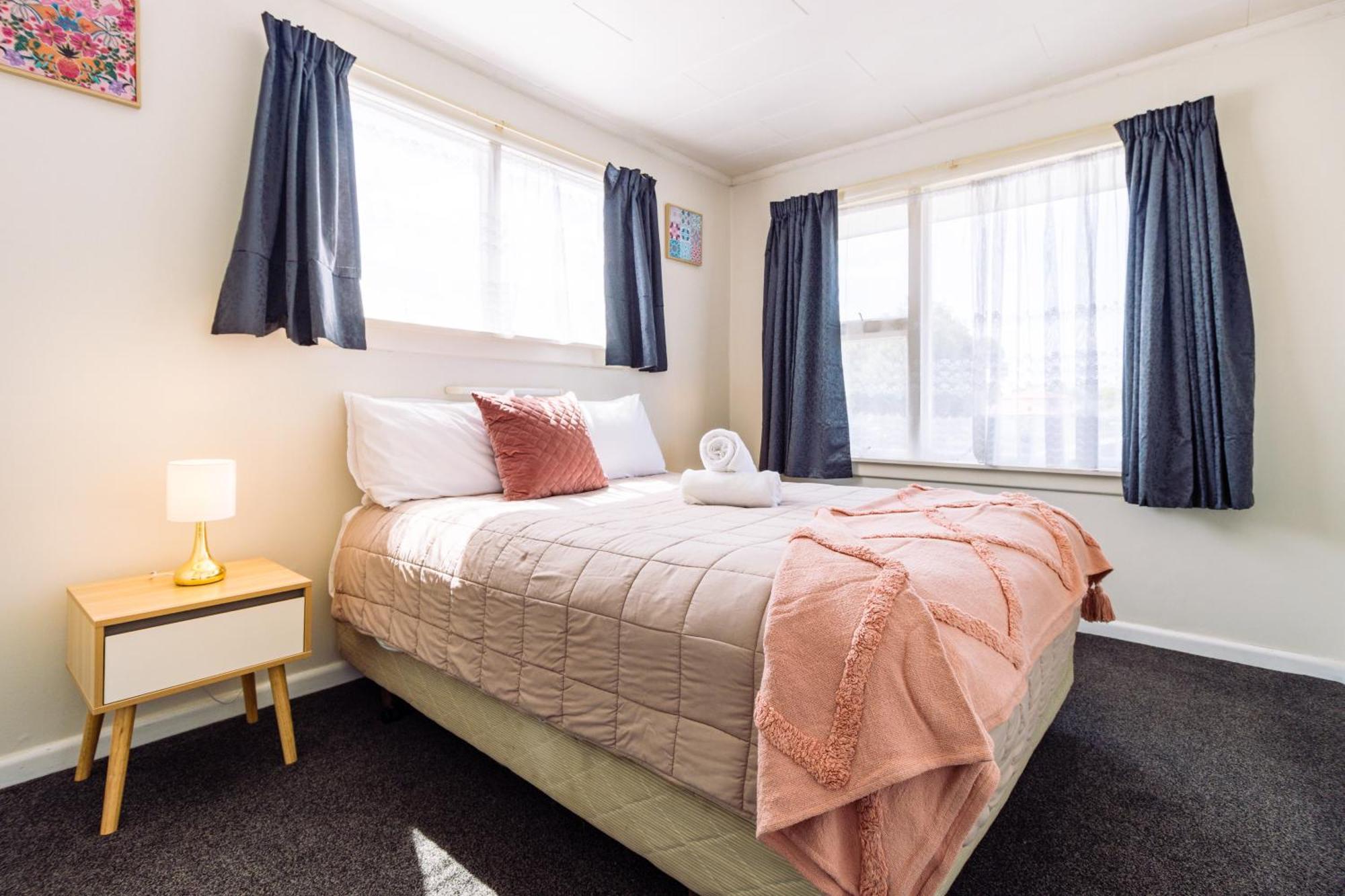 One-Bedroom Standard Apartment